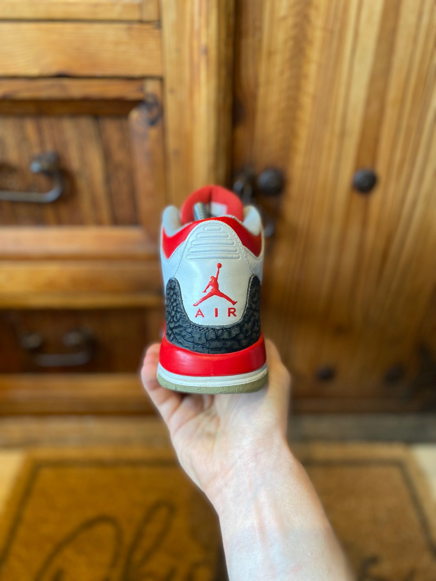 JORDAN 3 ‘FIRE RED’ - UK 5.5