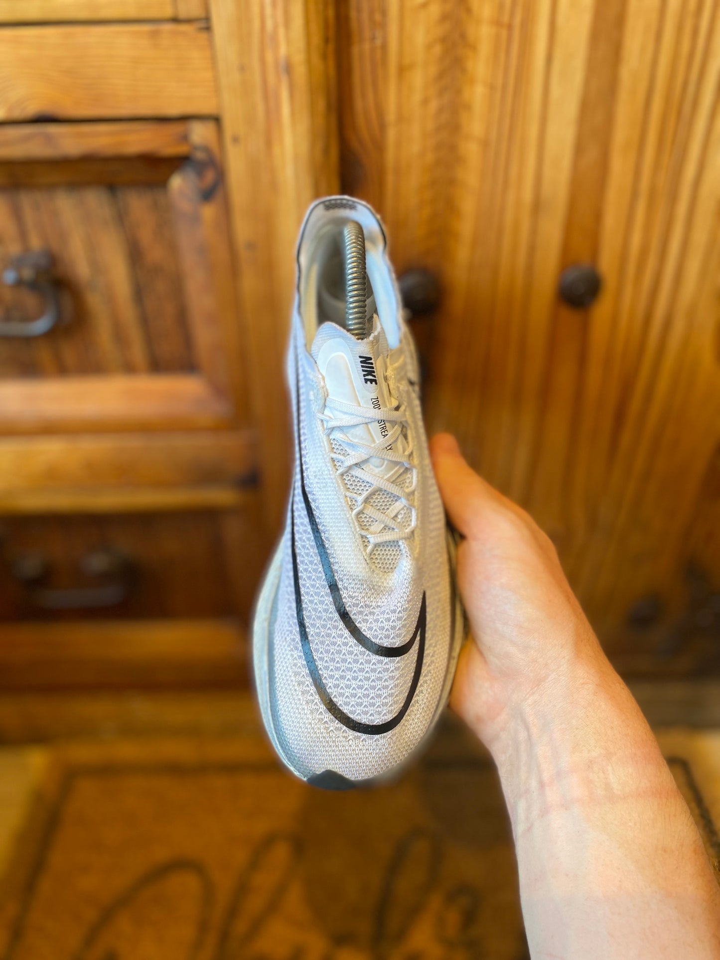 NIKE ZOOMX STREAKFLY PREMIUM ‘WHITE SILVER METALLIC’ - UK 6
