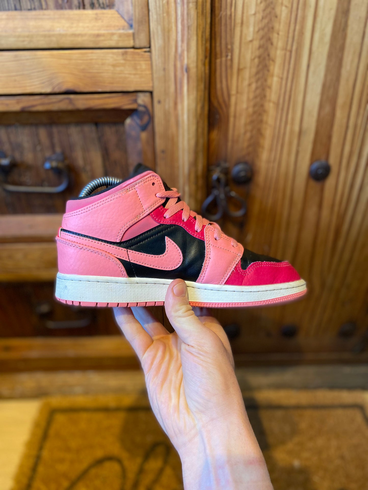 JORDAN 1 MID ‘CORAL CHALK’ - UK 4