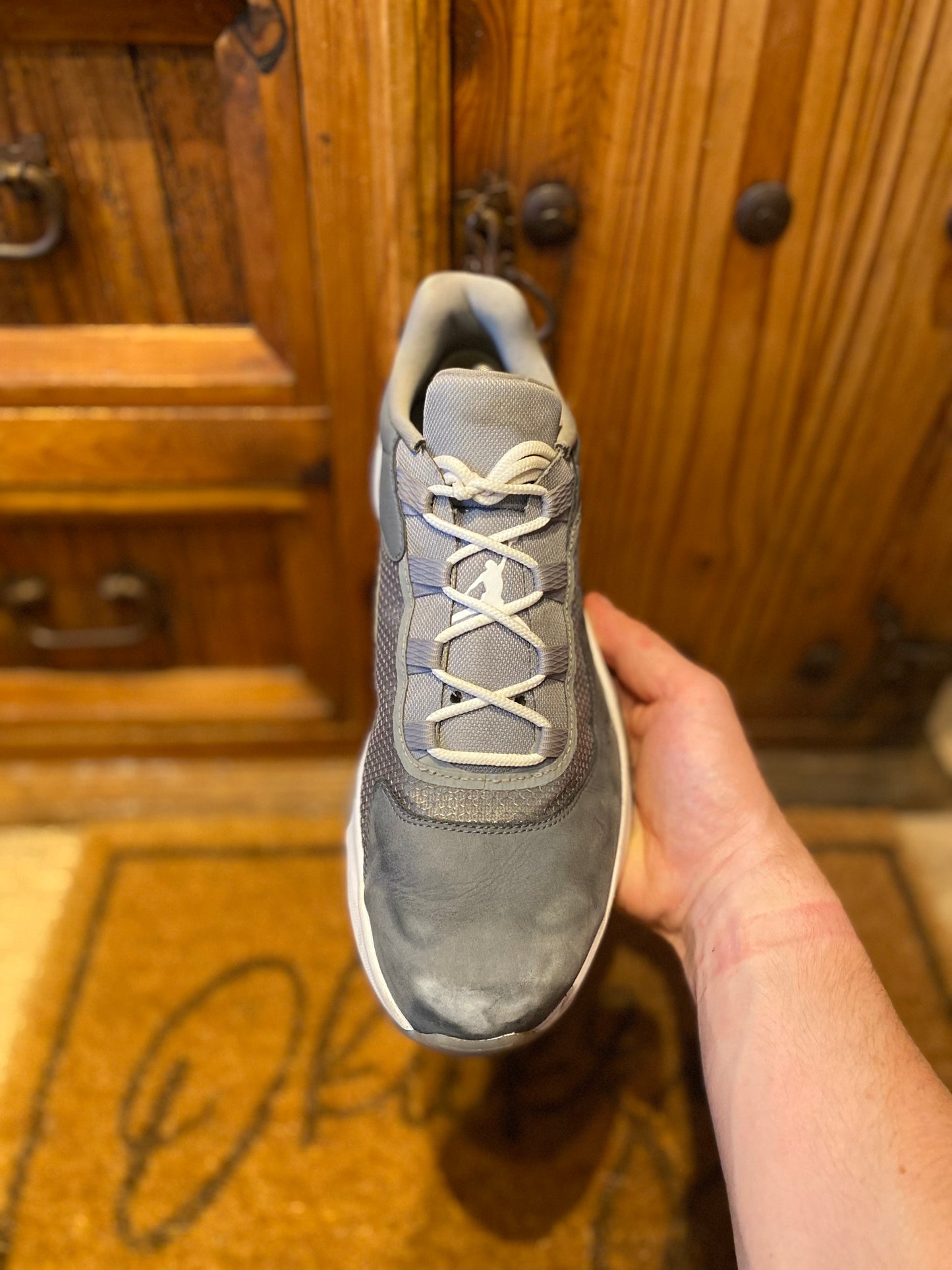 JORDAN 11 CMFT LOW ‘COOL GREY’ - UK 9.5