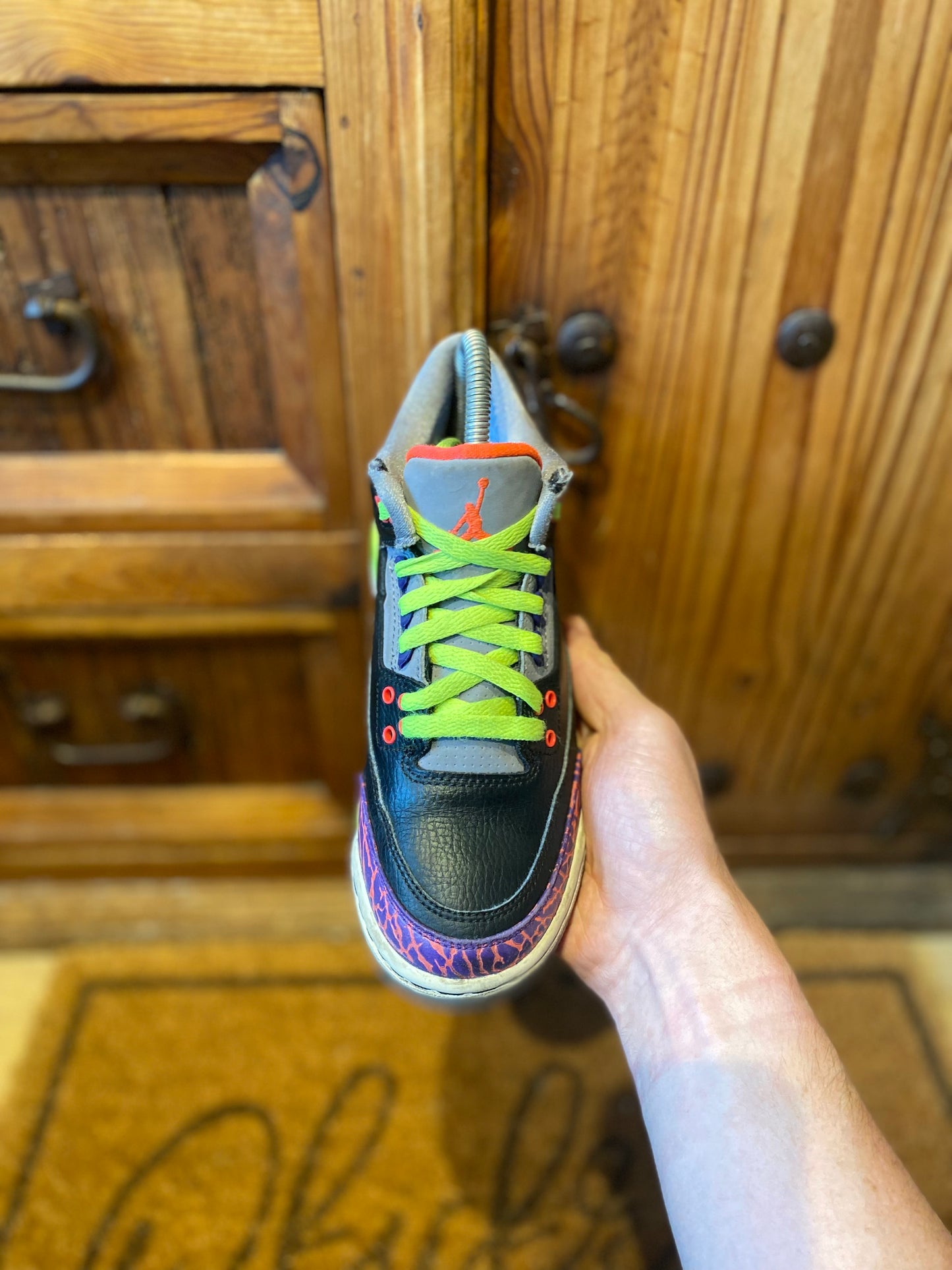 JORDAN 3 ‘BLACK ATOMIC RED’ - UK 3