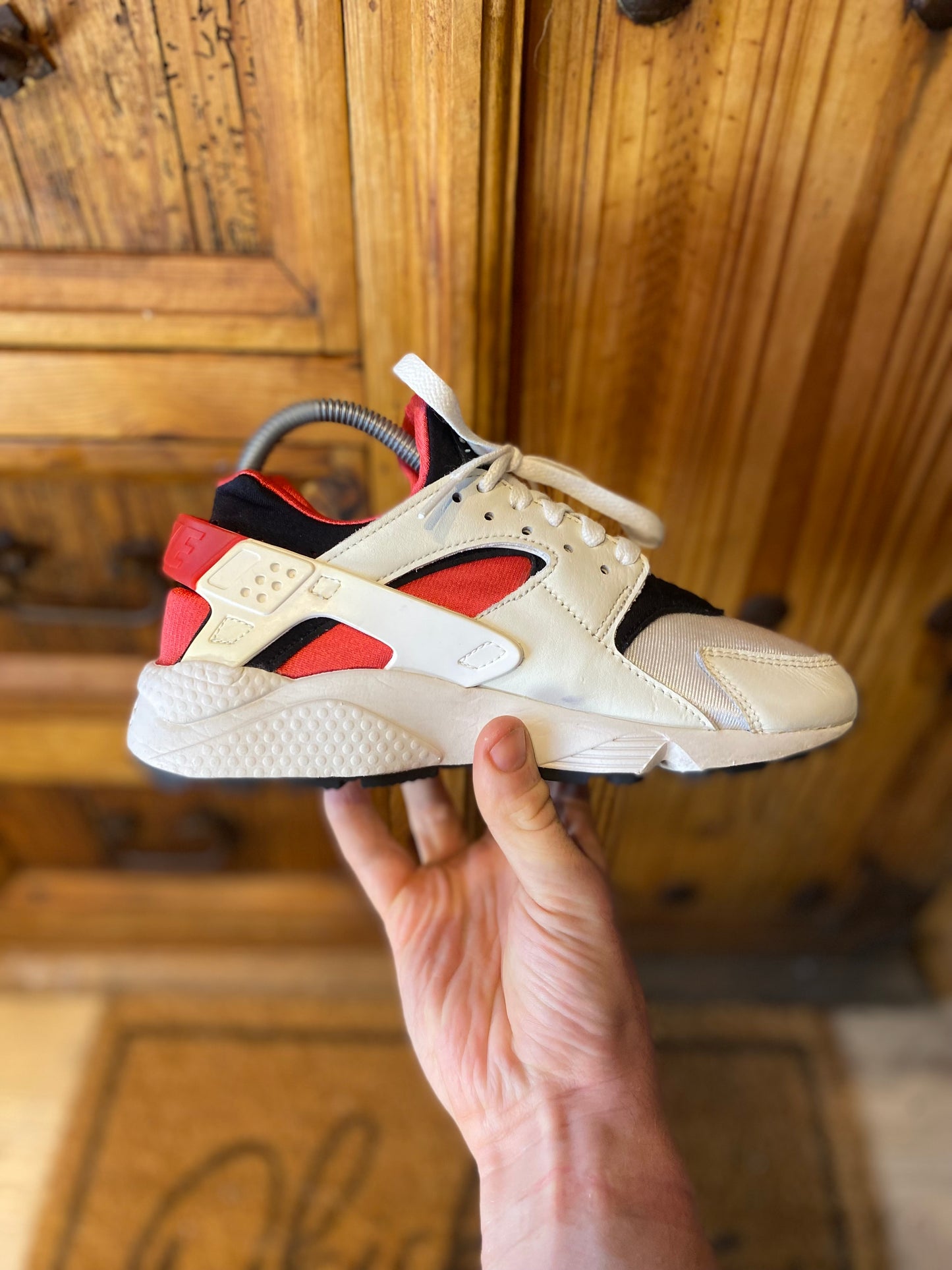 NIKE HUARACHE ‘SAIL BRED’ - UK 5