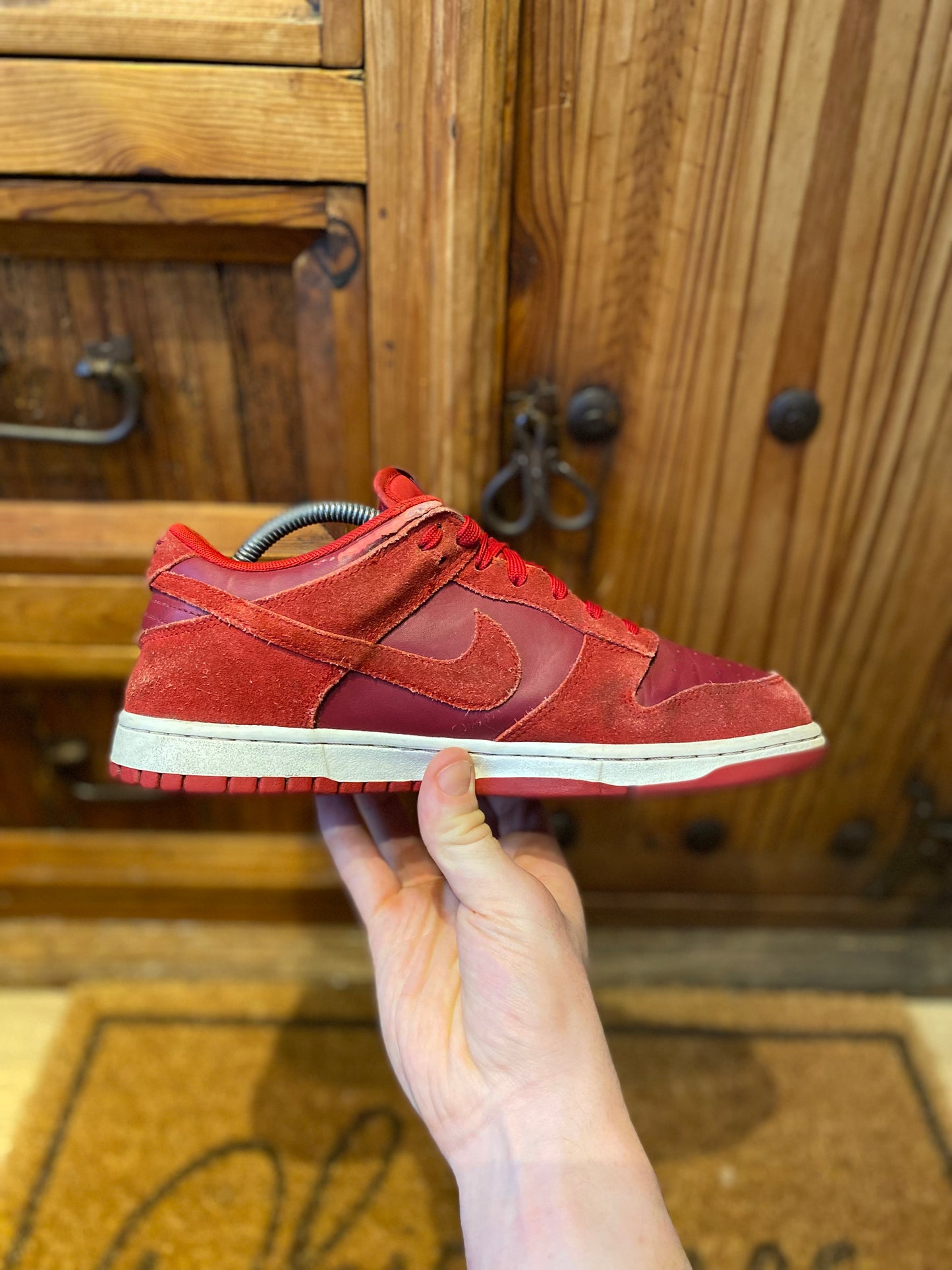 NIKE DUNK LOW ‘TEAM RED’ - UK 7.5