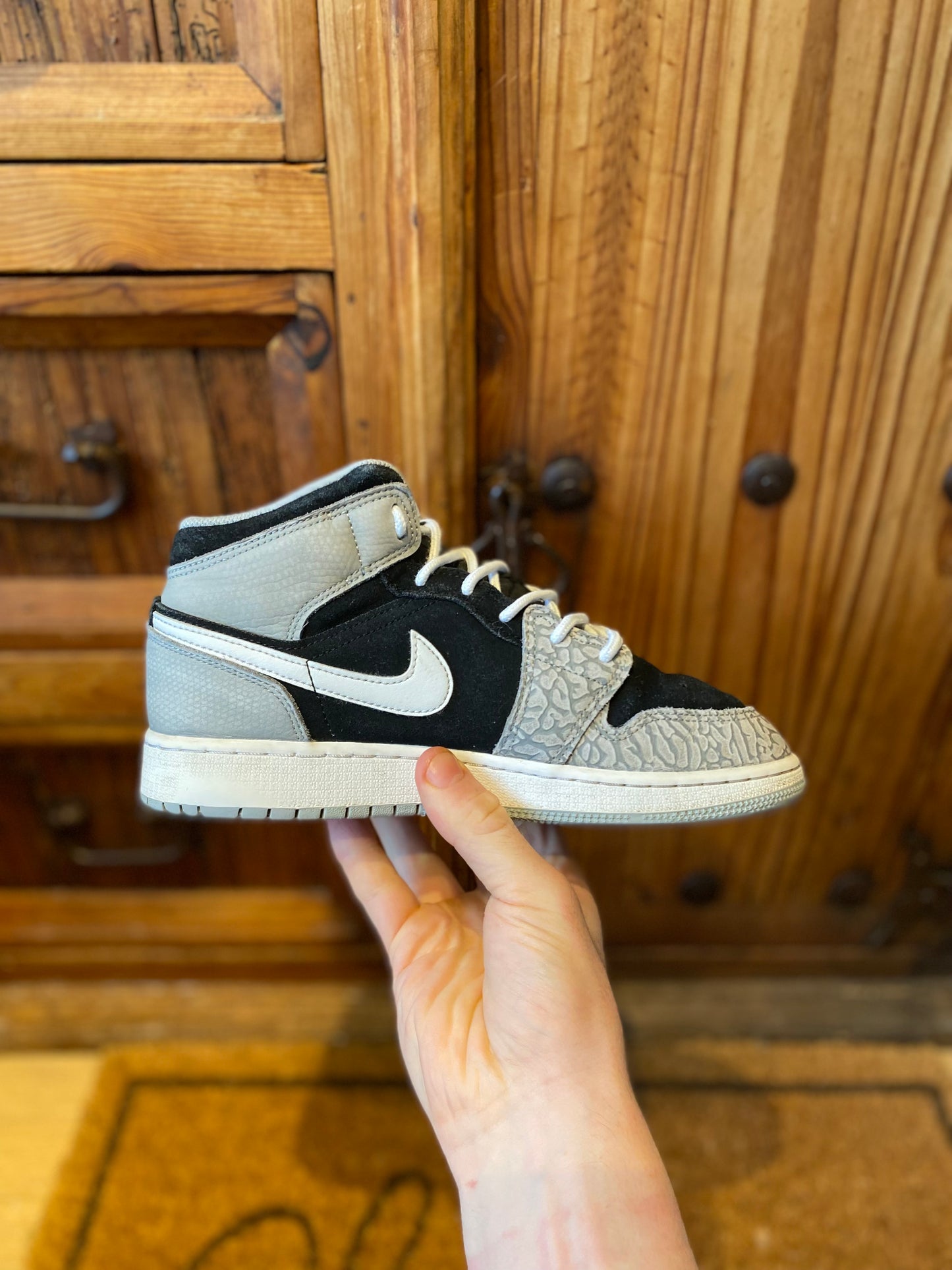 JORDAN 1 MID ‘ELEPHANT PRINT’ - UK 5.5