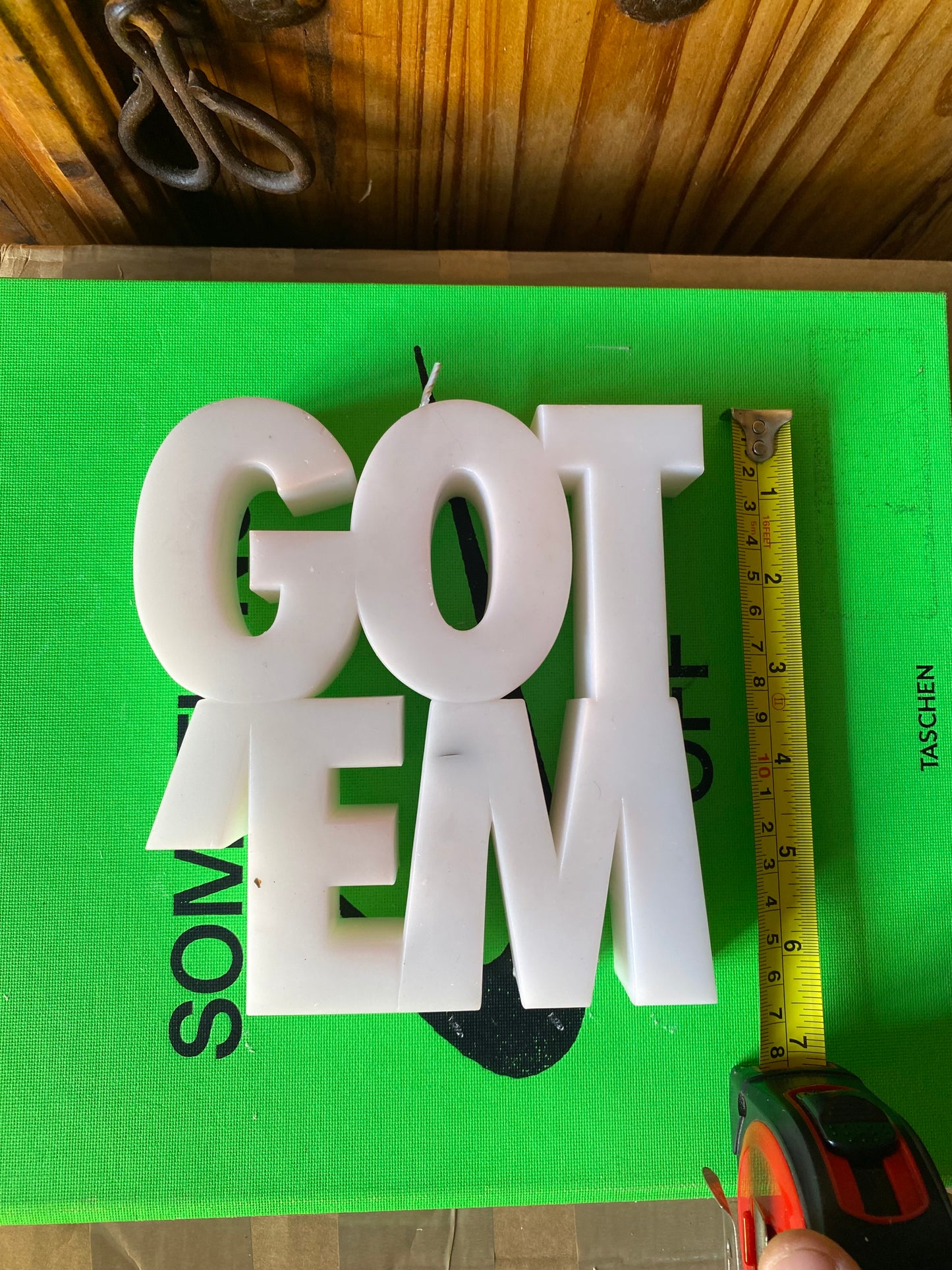 GOT EM’ SNEAKER CANDLE *scented* - #0005