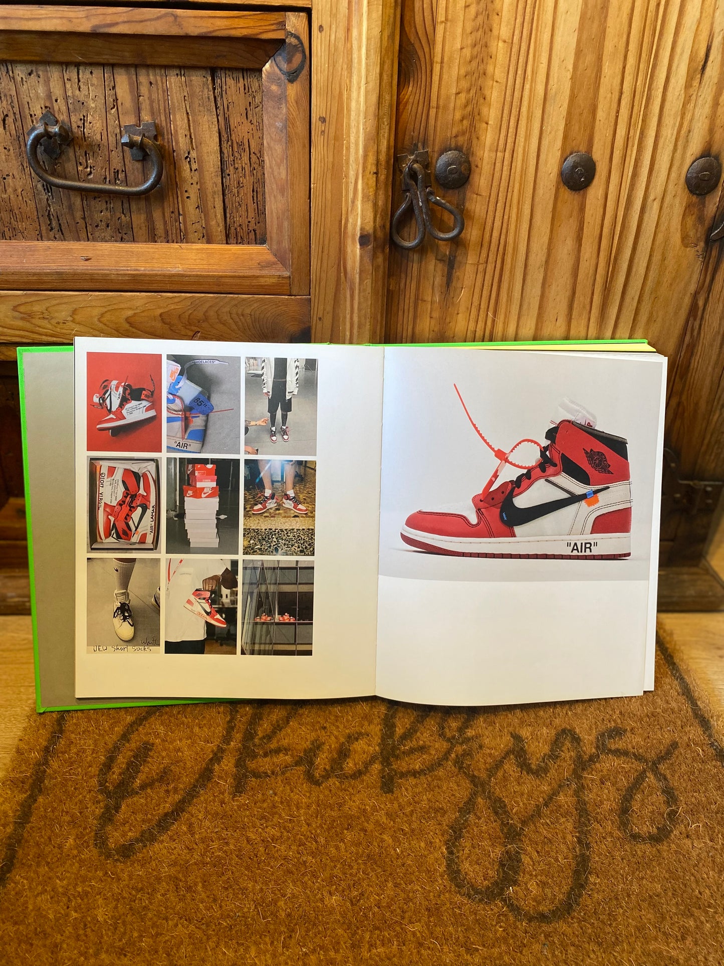 VIRGIL ABHLOH X NIKE ICONS ‘THE TEN’ SOMETHING’S OFF BOOK