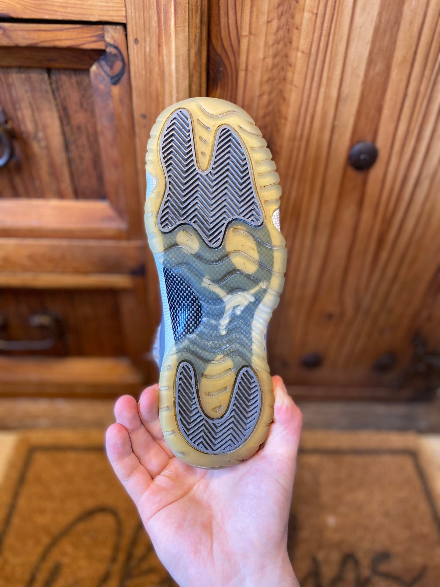 JORDAN 11 LOW ‘COOL GREY’ - UK 6