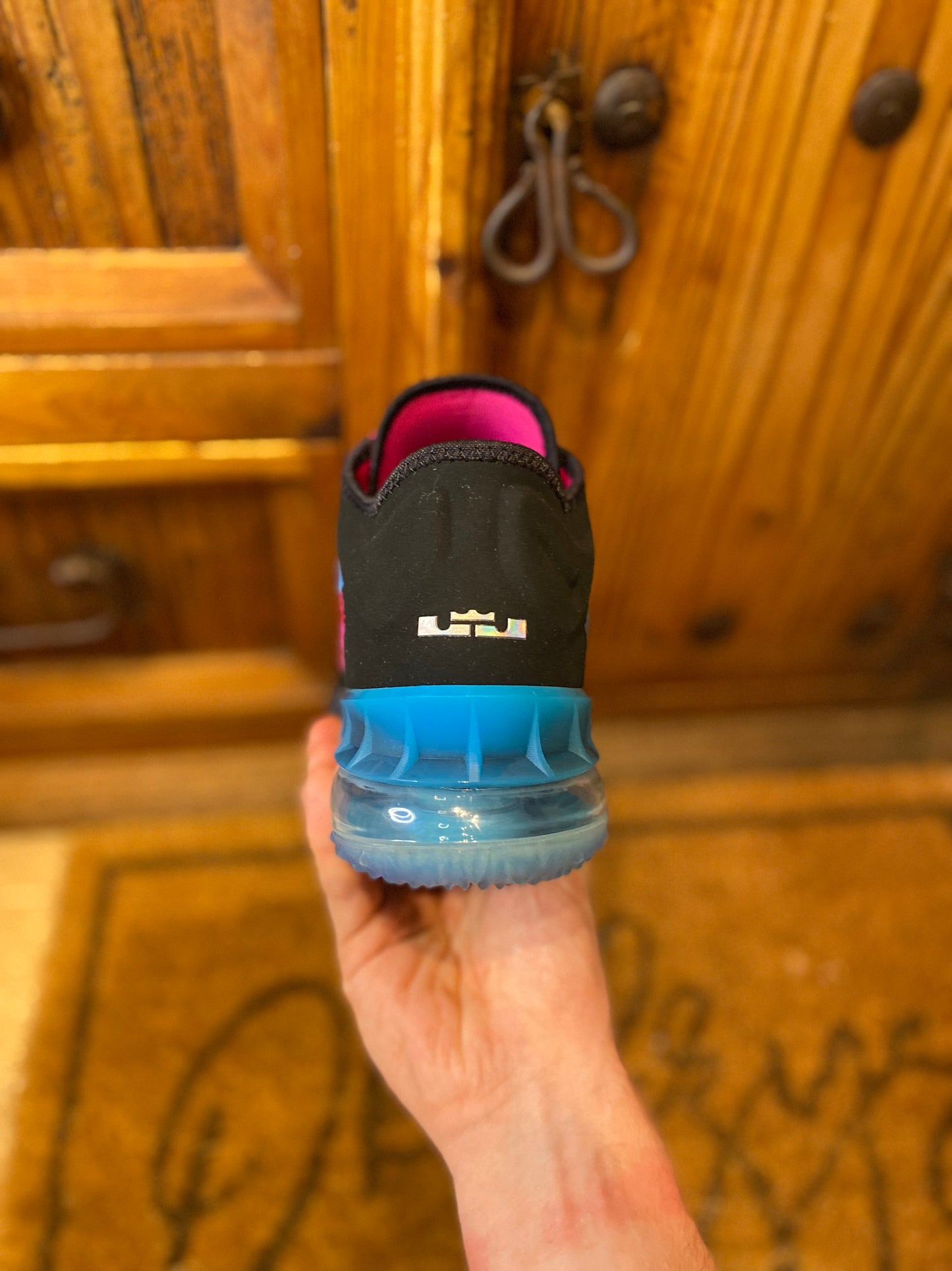 NIKE LEBRON 18 LOW ‘FIREBERRY’ - DS - UK 7