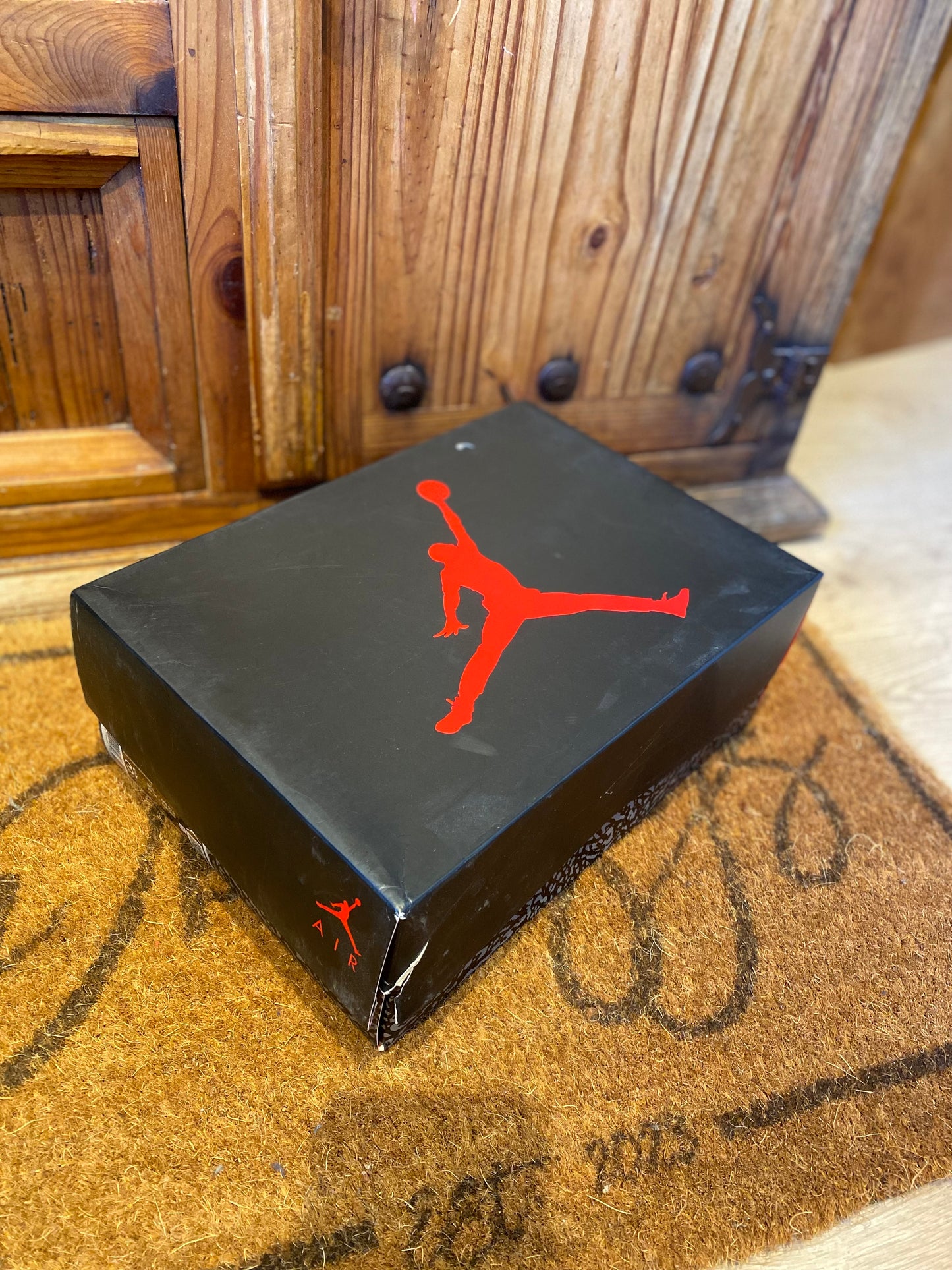 JORDAN 3 ‘DUNK ON MARS’ - UK 3