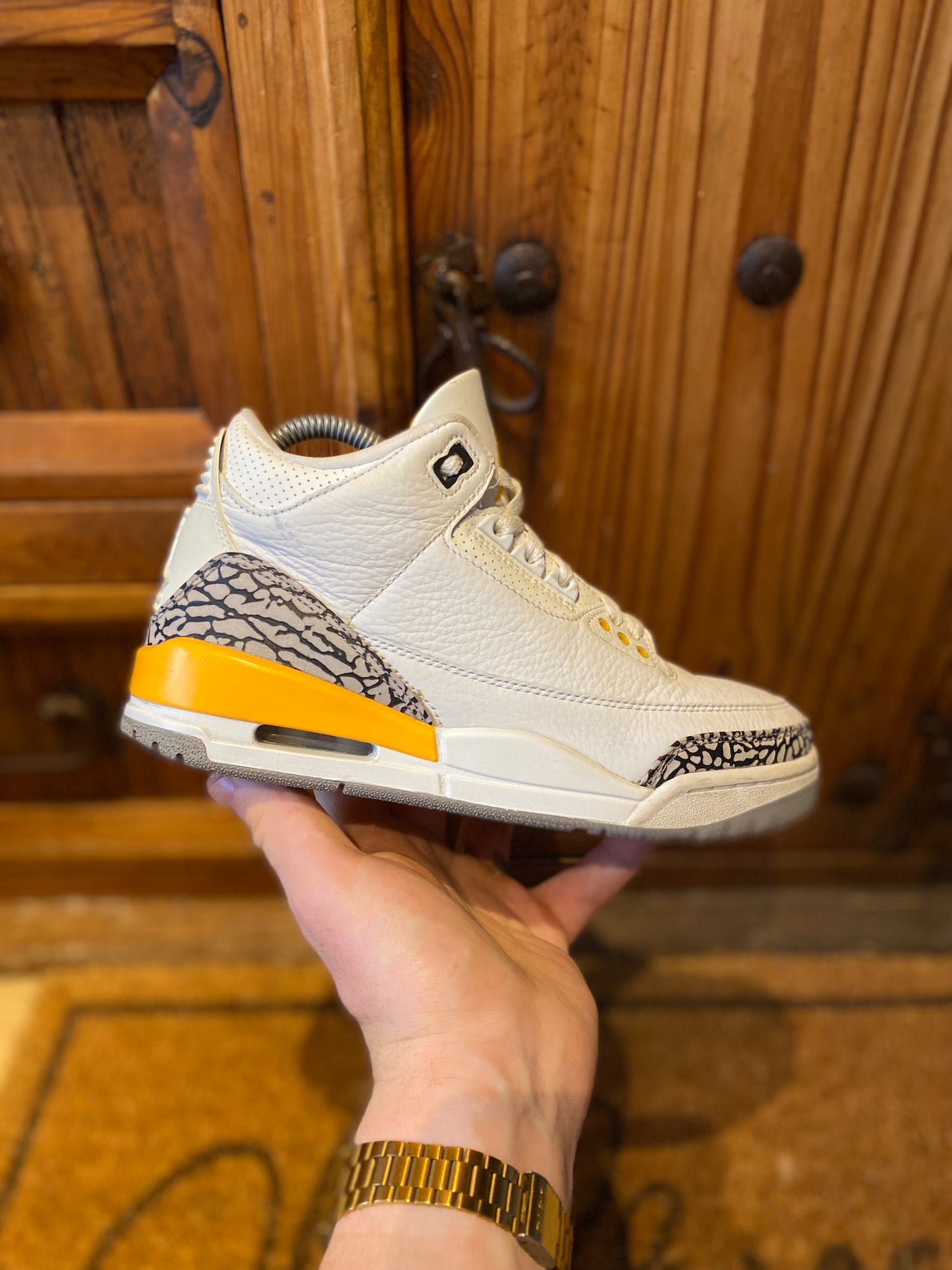 JORDAN 3 ‘LASER ORANGE’ - UK 4.5