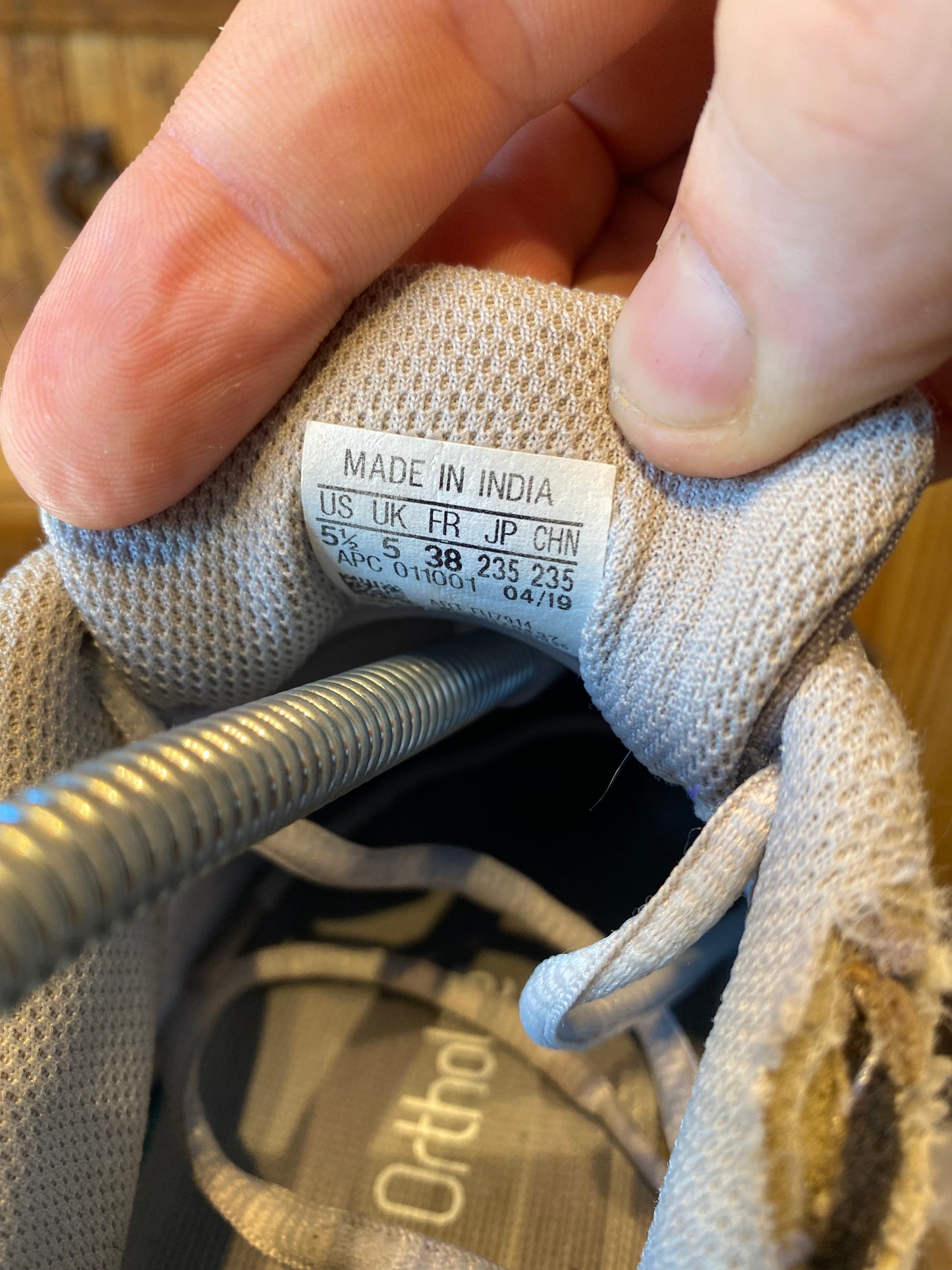 YEEZY 700 ‘TEPHRA’ - UK 5