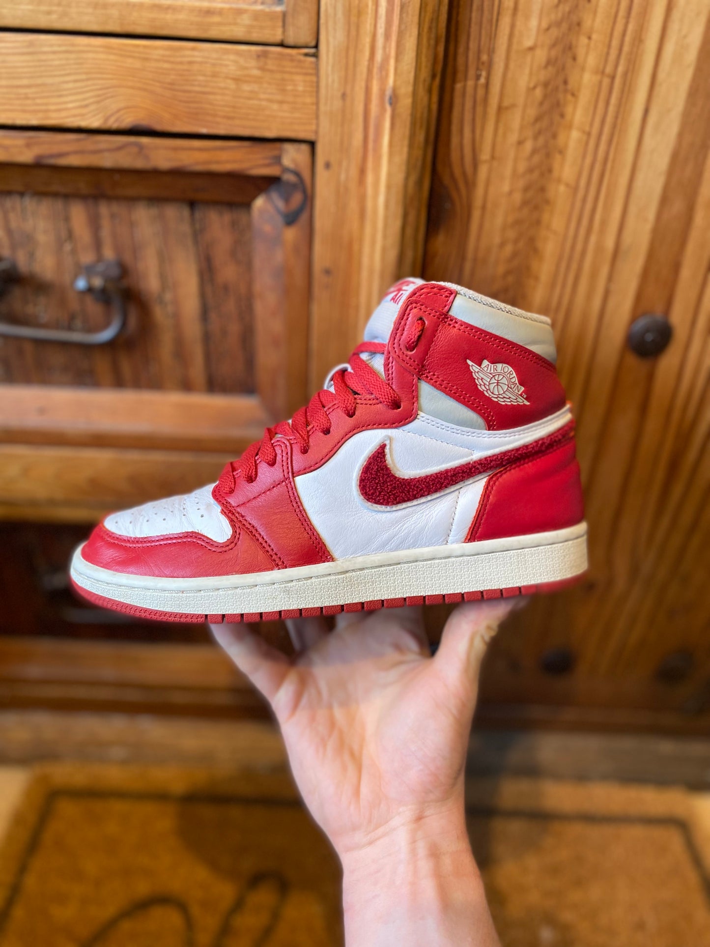JORDAN 1 HIGH ‘VARSITY RED’ - UK 5.5
