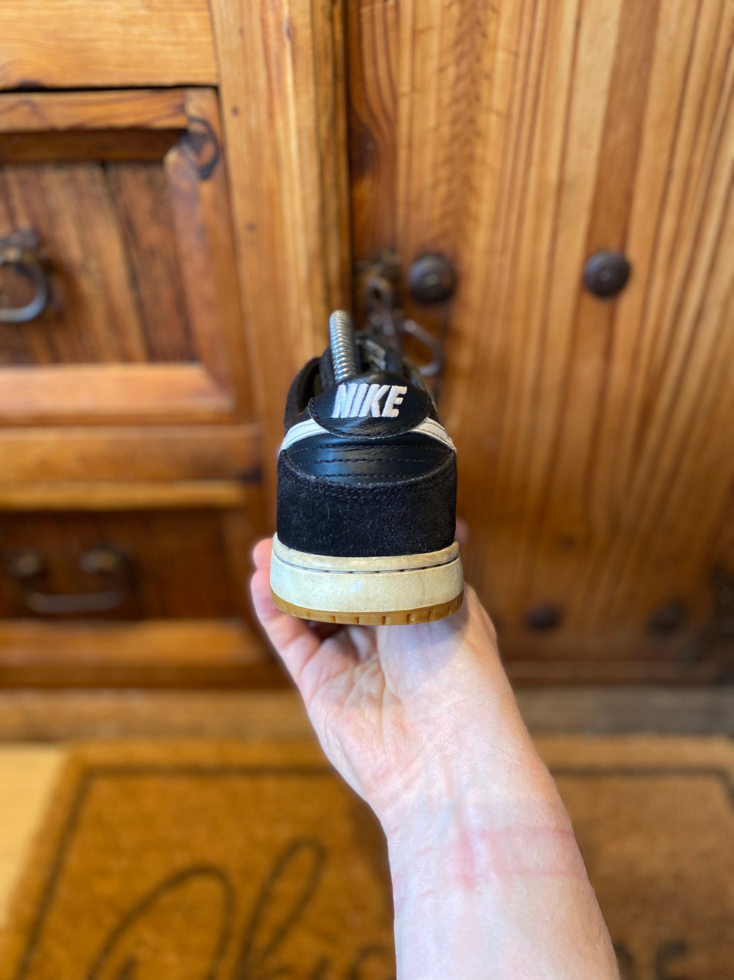 NIKE SB DUNK LOW ‘BLACK WHITE GUM’ 2016 *RARE* - UK 6