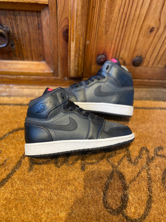 JORDAN 1 HIGH ‘ANTHRACITE’ - UK 3.5