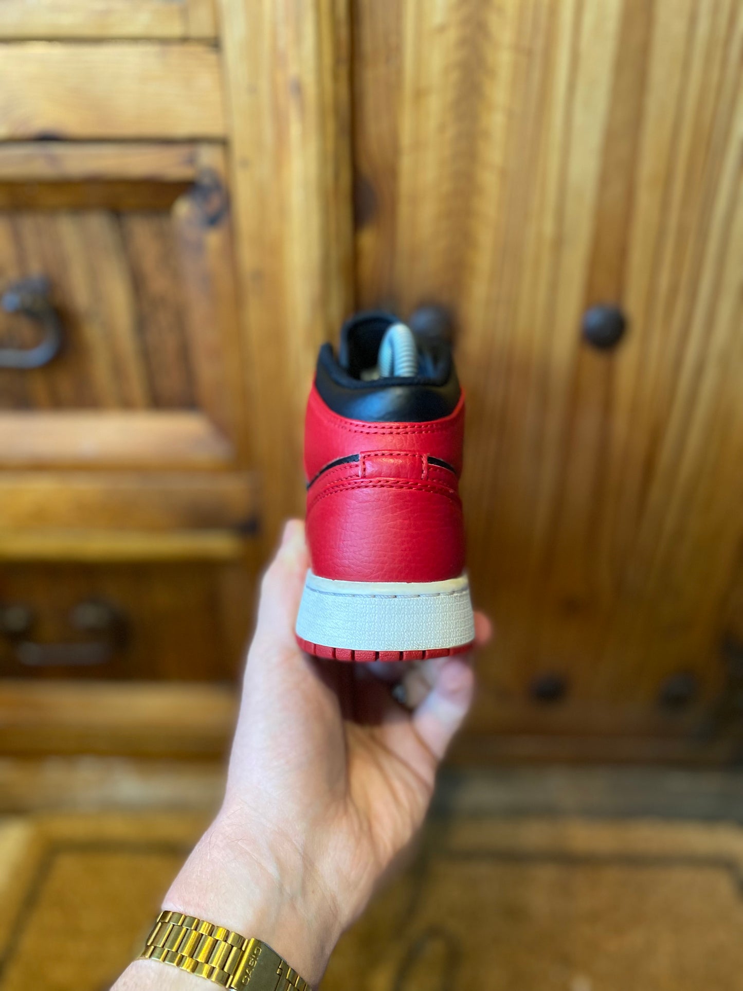 JORDAN 1 MID ‘BANNED’ - UK 4