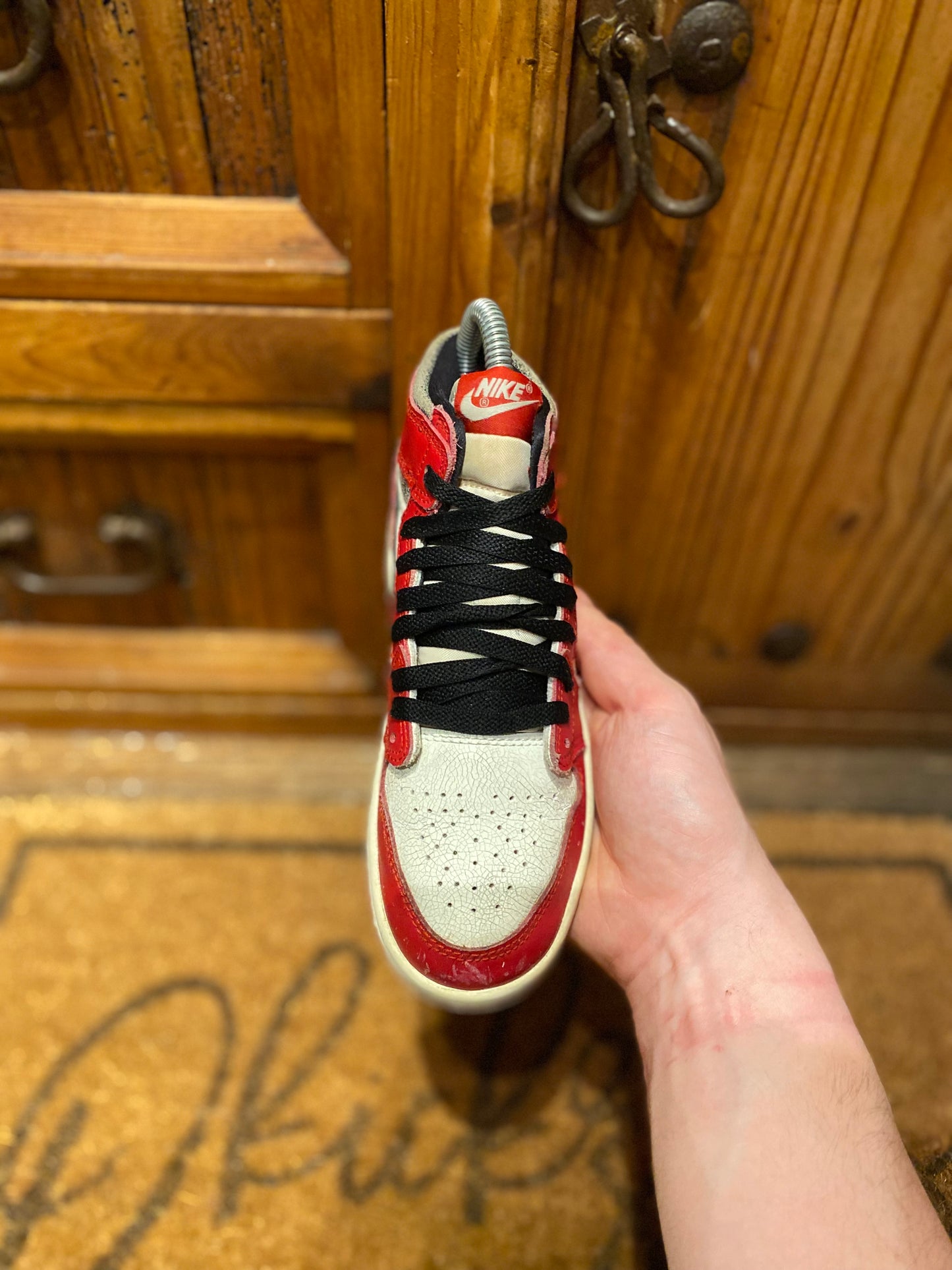 JORDAN 1 HIGH ‘CHICAGO LOST & FOUND’ - UK 13.5 PS