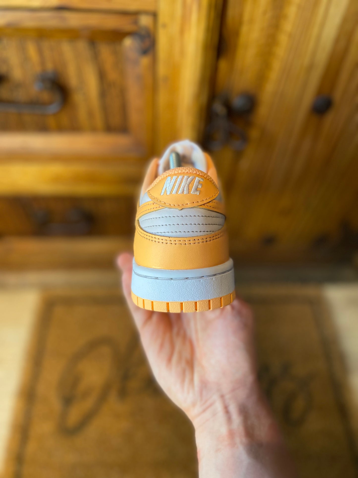 NIKE DUNK LOW ‘PEACH CREAM’ - UK 8