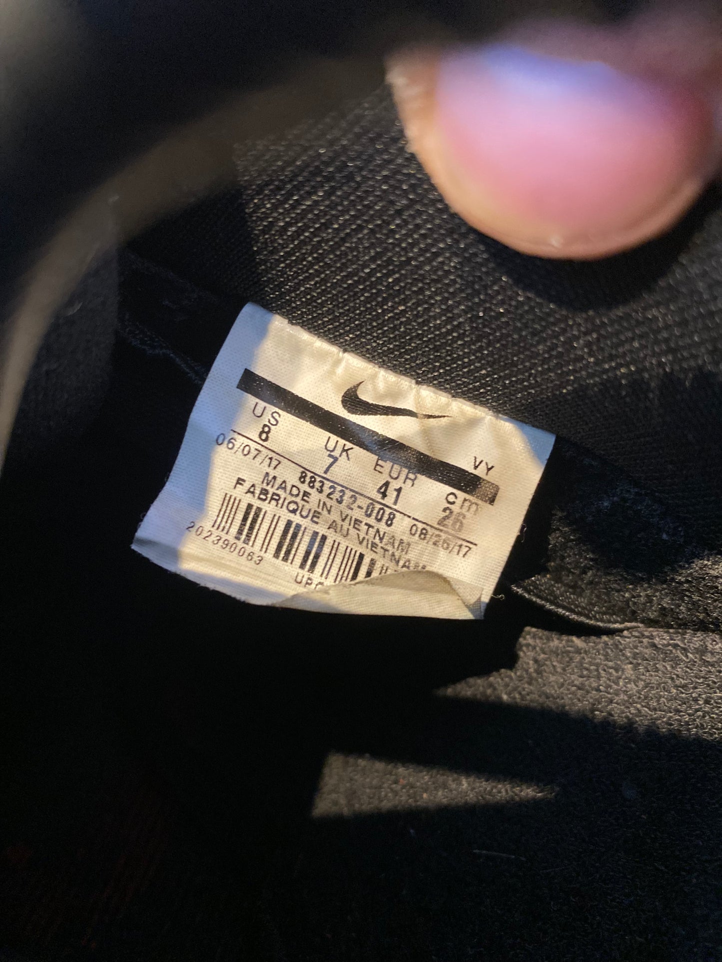 NIKE SB DUNK LOW ‘BLACK PIGEON’ - *RARE* - UK 7