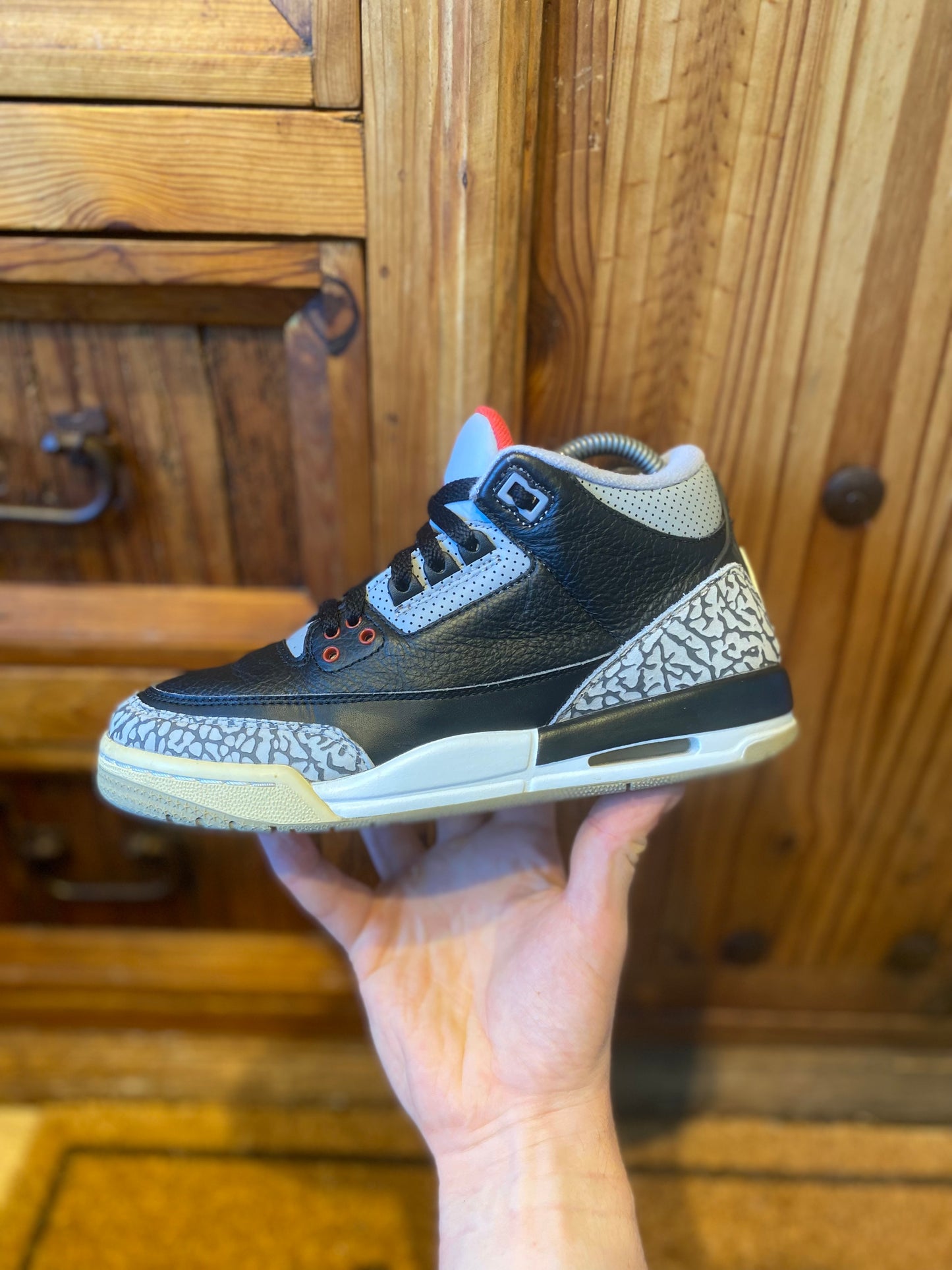 JORDAN 3 ‘BLACK CEMENT’ - UK 5.5