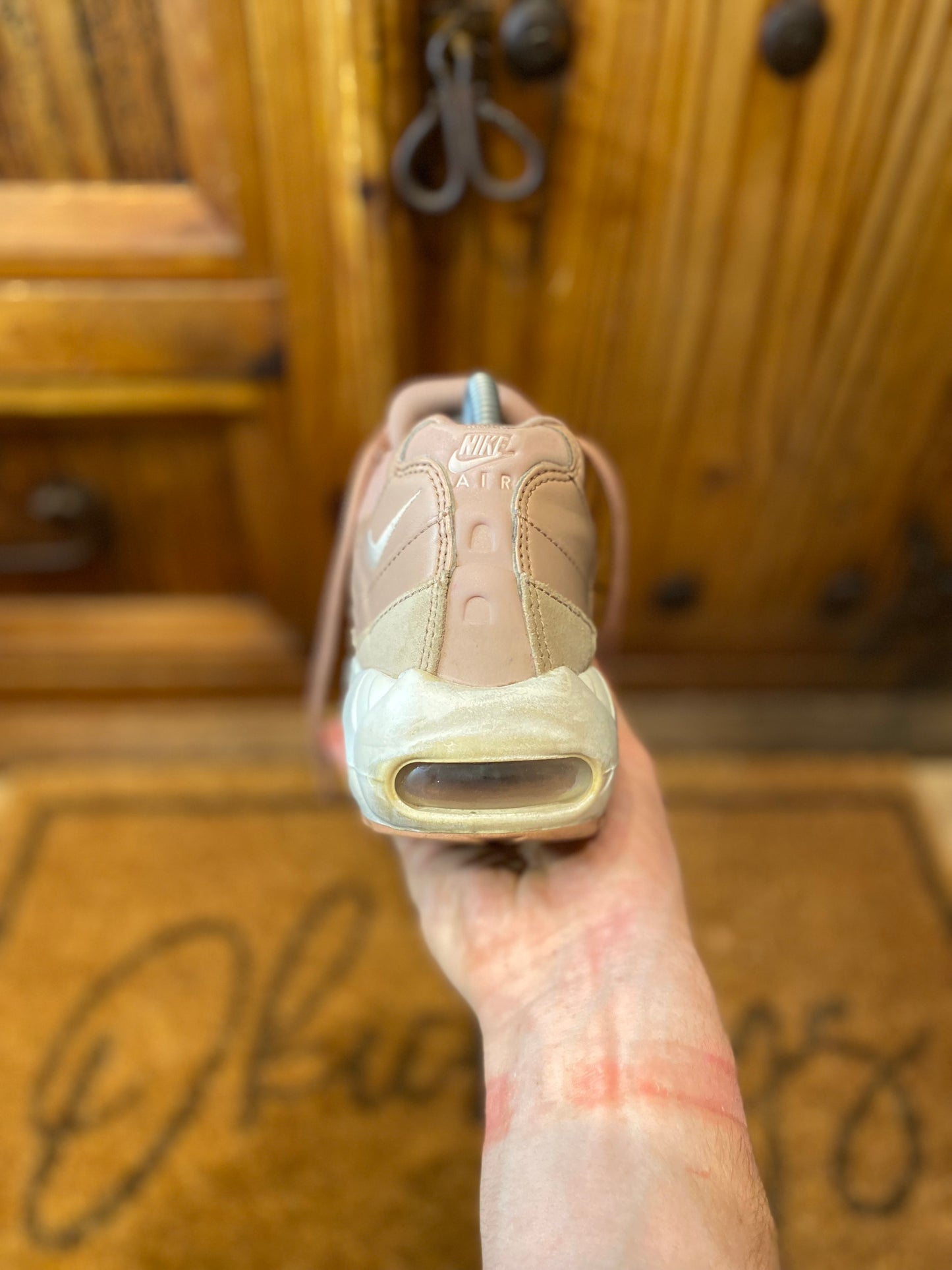 NIKE AIR MAX 95 ‘PARTICLE PINK’ - UK 6