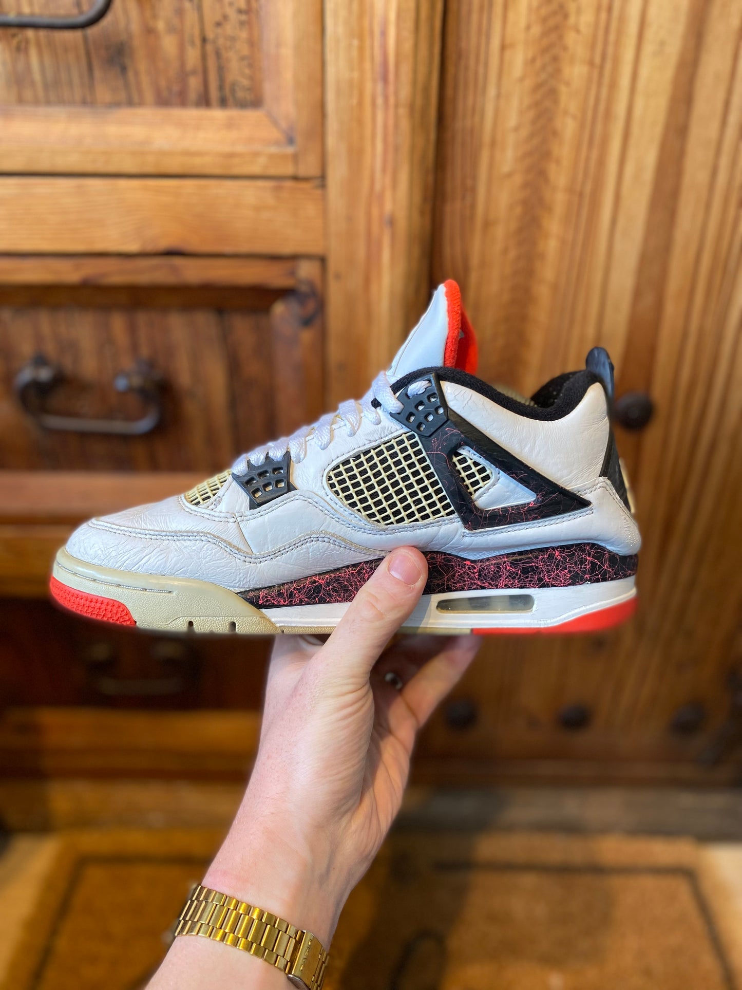 JORDAN 4 ‘FLIGHT NOSTALGIA’ - UK 8