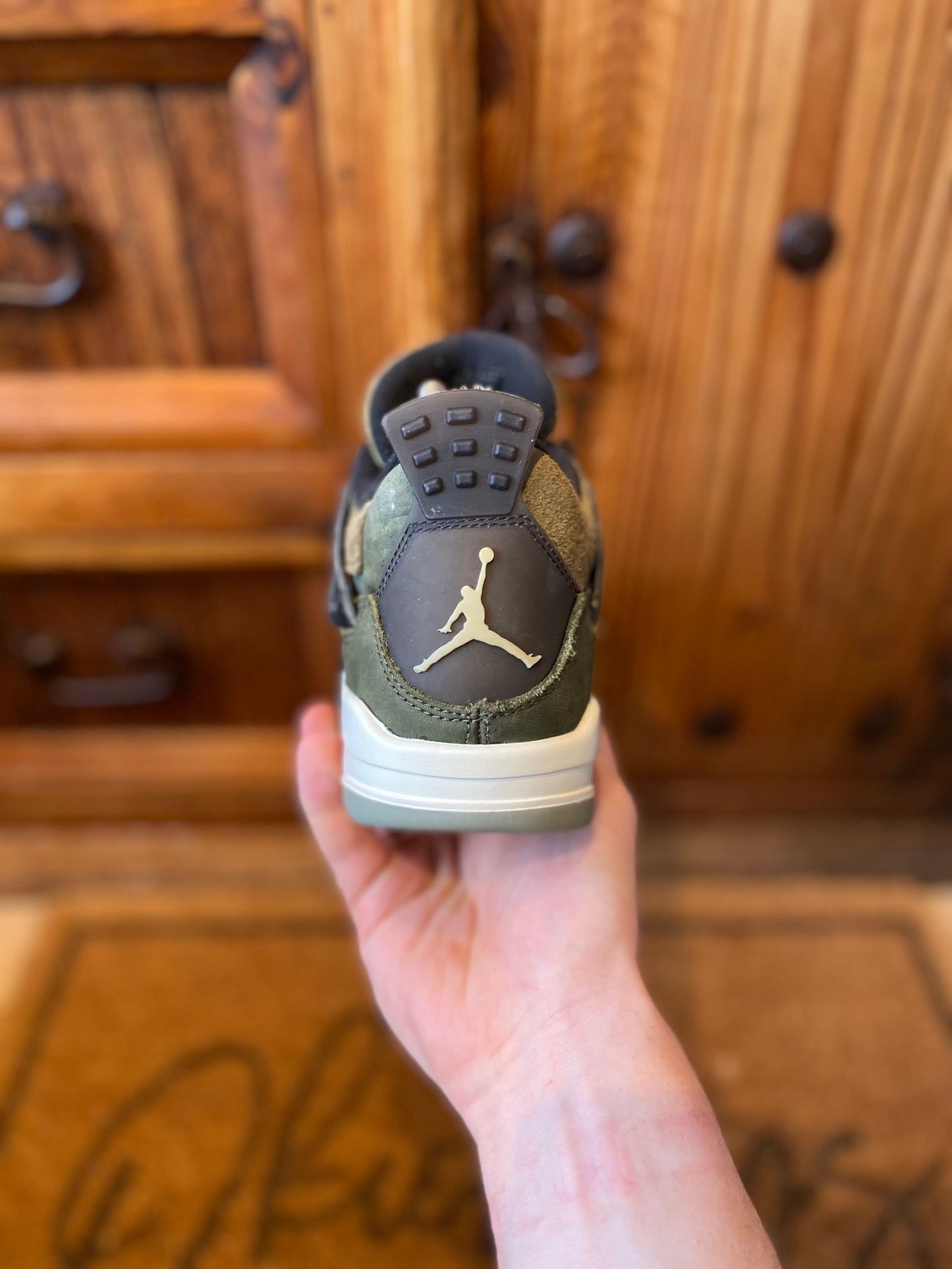 JORDAN 4 ‘CRAFT MEDIUM OLIVE’ - UK 5