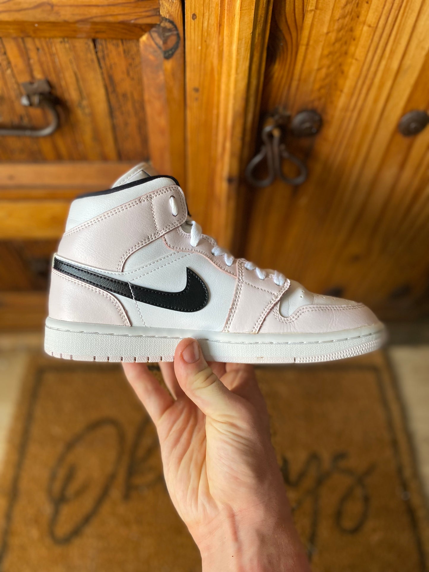 JORDAN 1 MID ‘BARELY ROSE’ - UK 4.5