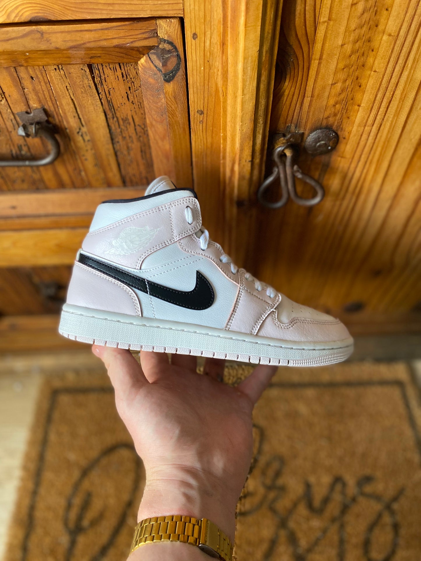 JORDAN 1 MID ‘BARELY ROSE’ - UK 4.5