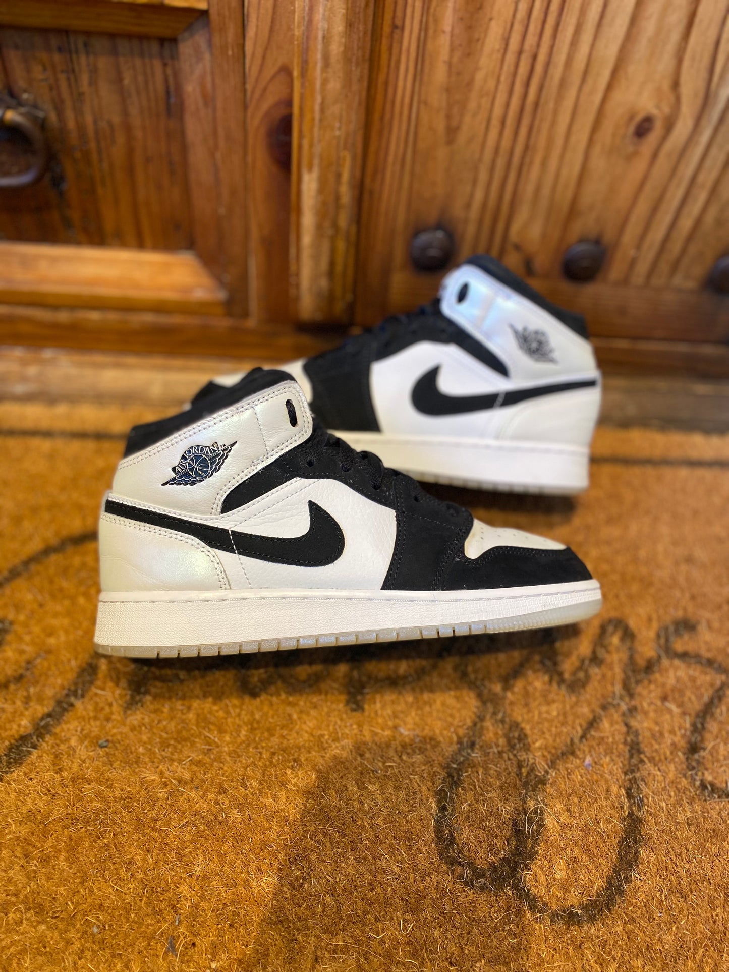JORDAN 1 MID ‘DIAMOND SHORTS’ - UK 5