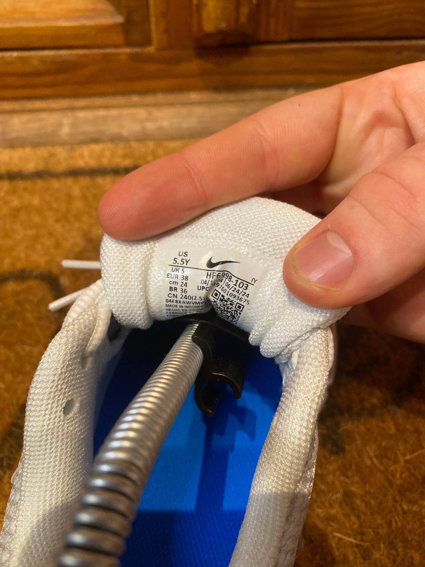 NIKE AIR VOMERO 5 ‘PHOTO BLUE’ - DS - UK 5