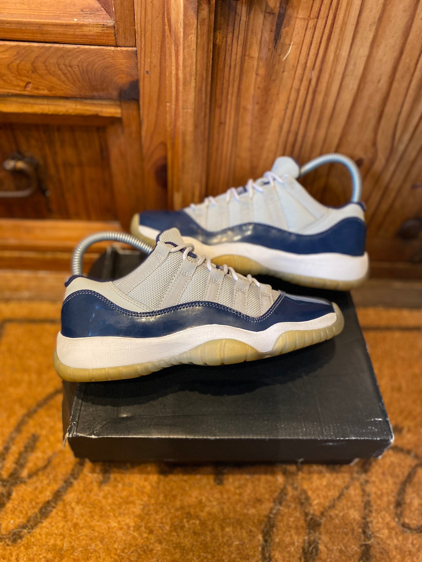JORDAN 11 LOW ‘GEORGETOWN’ - UK 3.5
