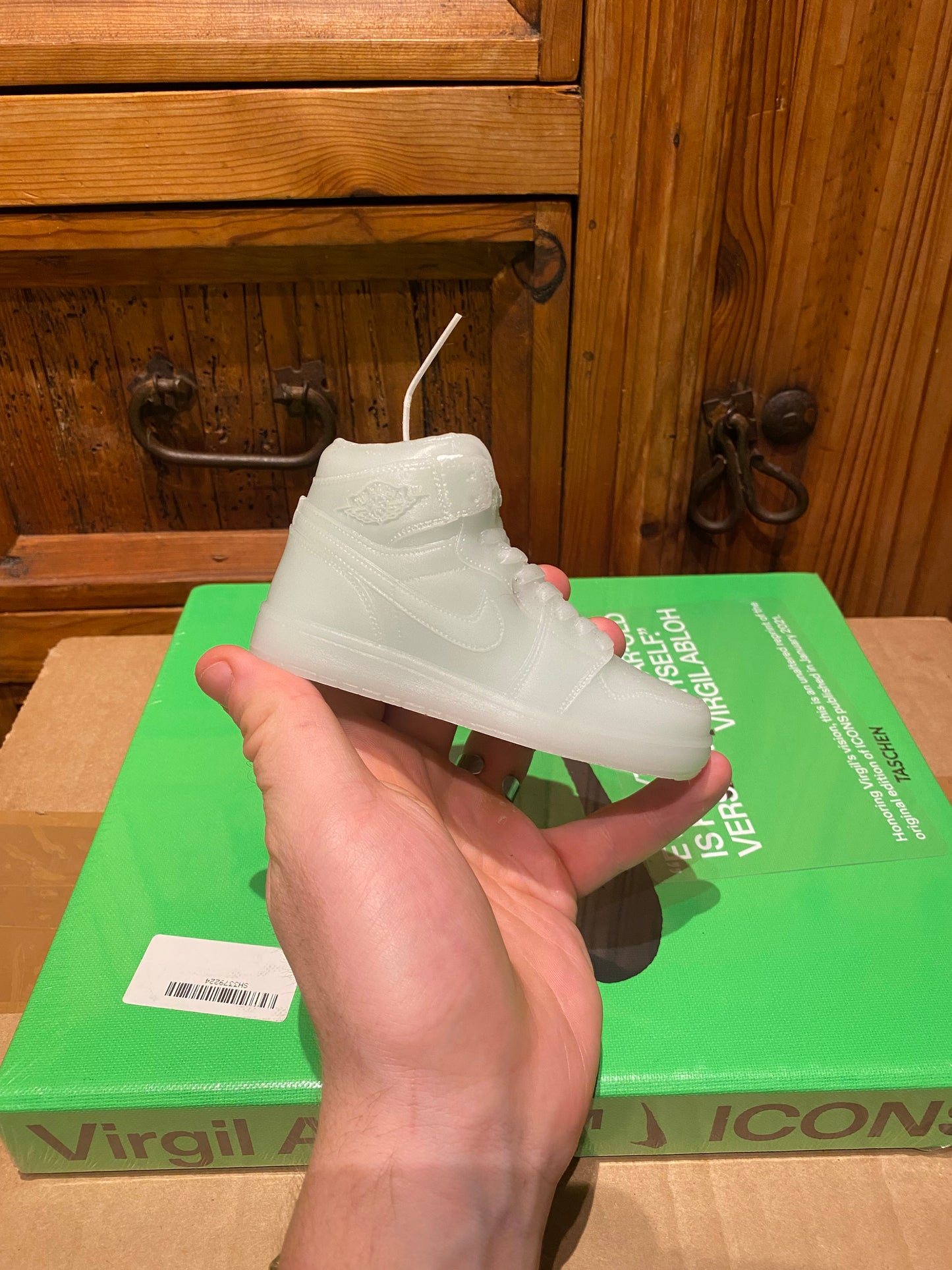 JORDAN 1 SNEAKER CANDLE