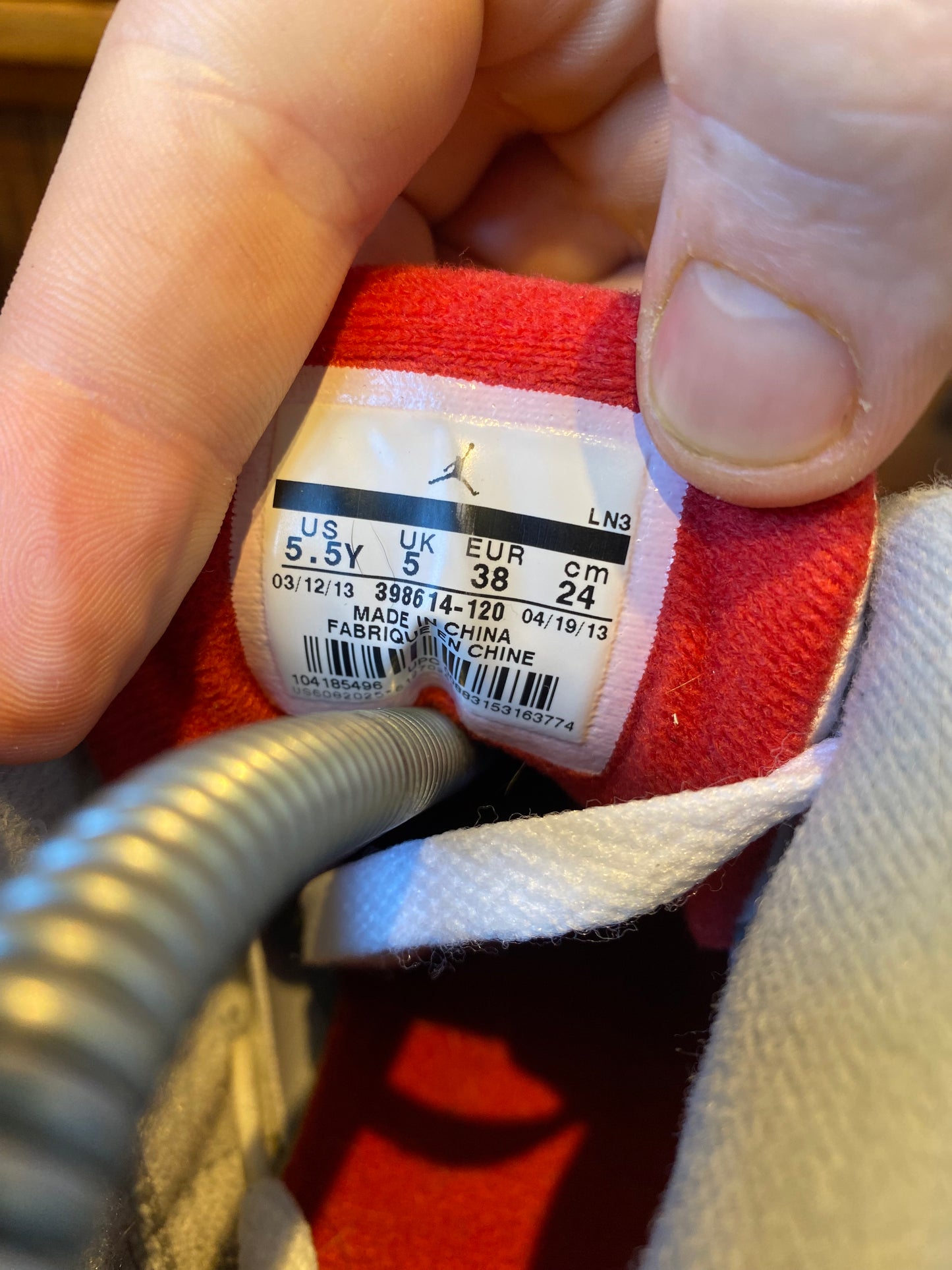 JORDAN 3 ‘FIRE RED’ - UK 5