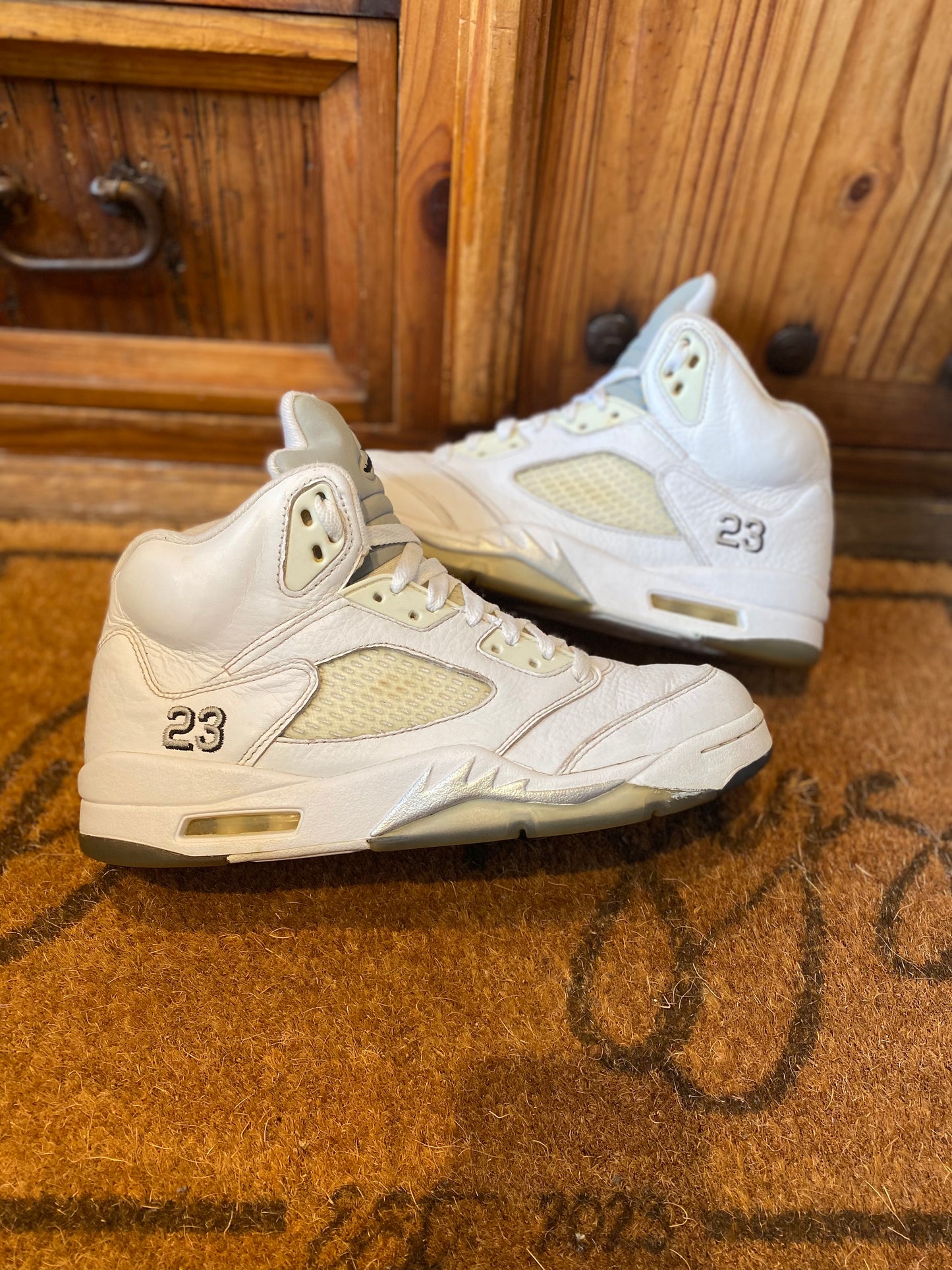 JORDAN 5 ‘WHITE METALLIC’ - UK 7.5