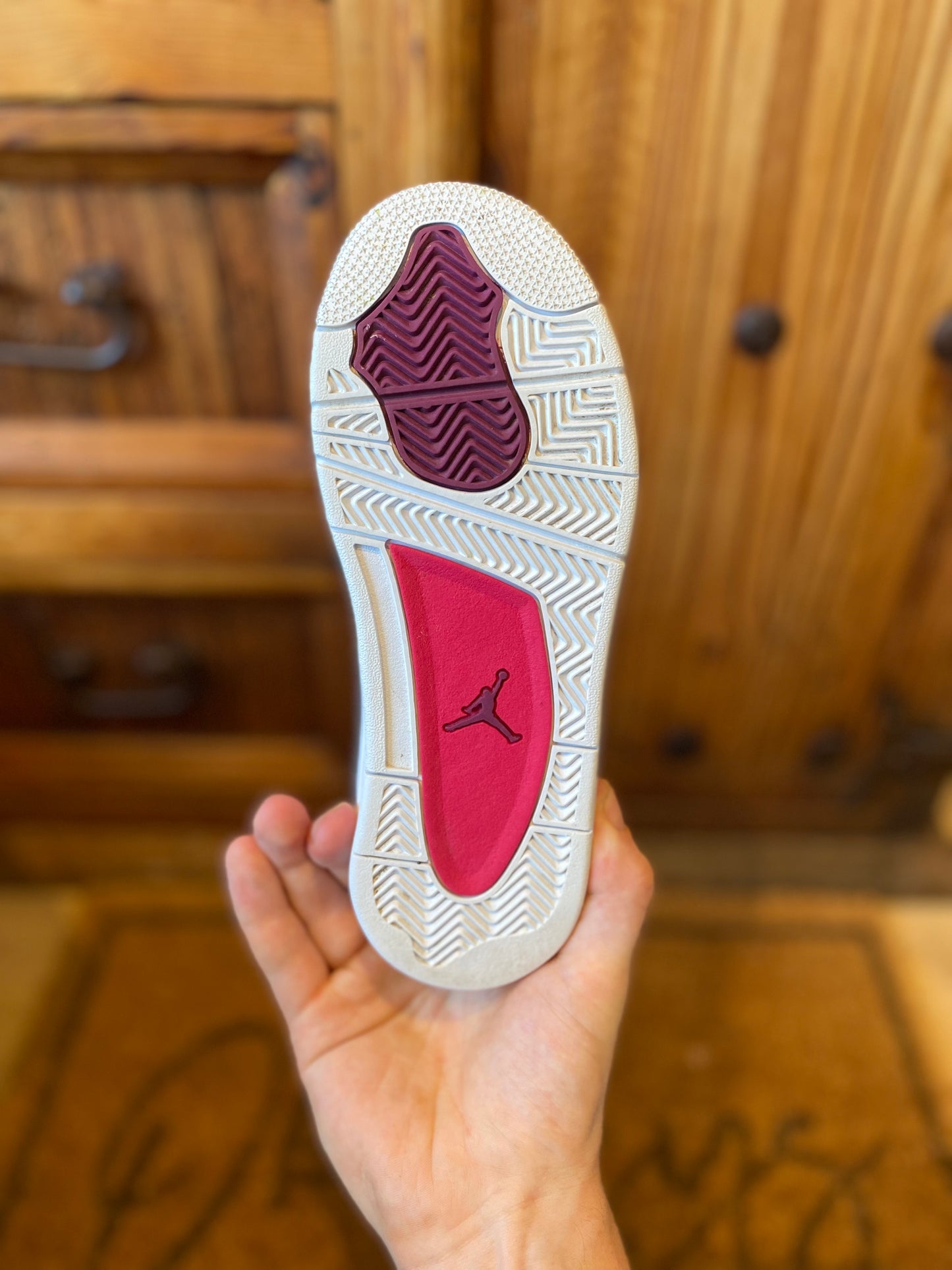 JORDAN 4 ‘VALENTINES DAY’ - UK 2.5 PS