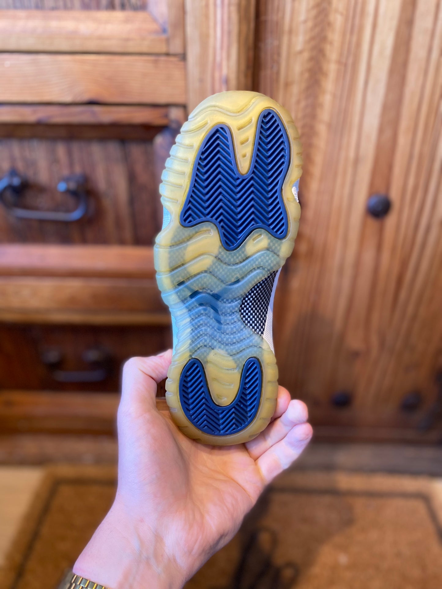 JORDAN 11 LOW ‘GEORGETOWN’ - UK 3.5