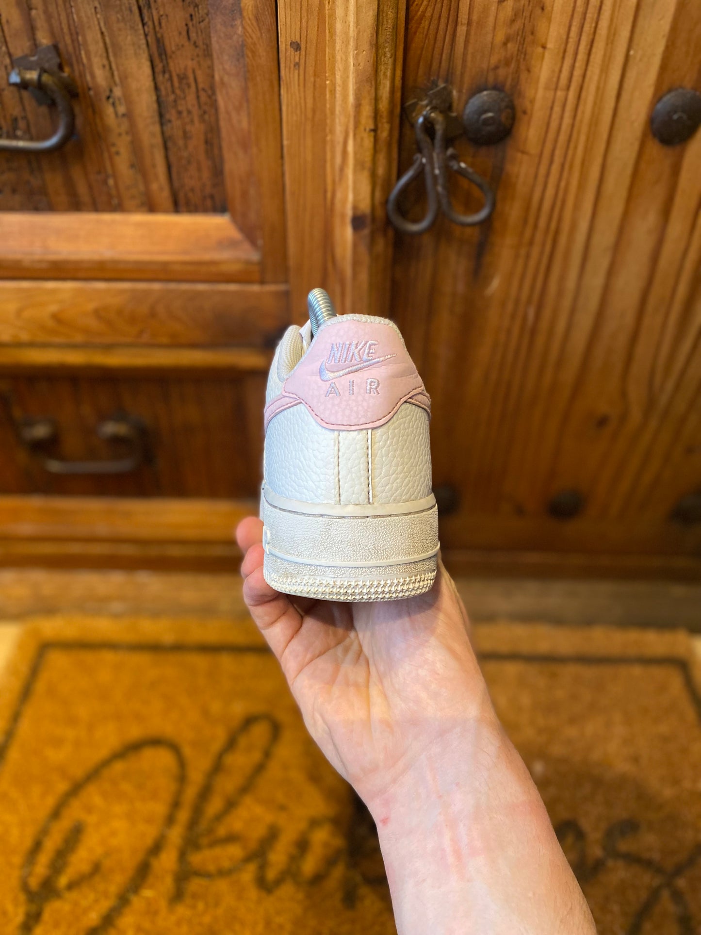 NIKE AIR FORCE 1 ‘PINK FOAM WHITE’ - UK 5.5
