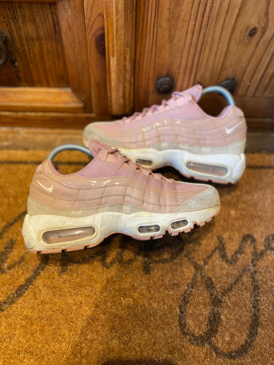NIKE AIR MAX 95 ‘PARTICLE PINK’ - UK 5
