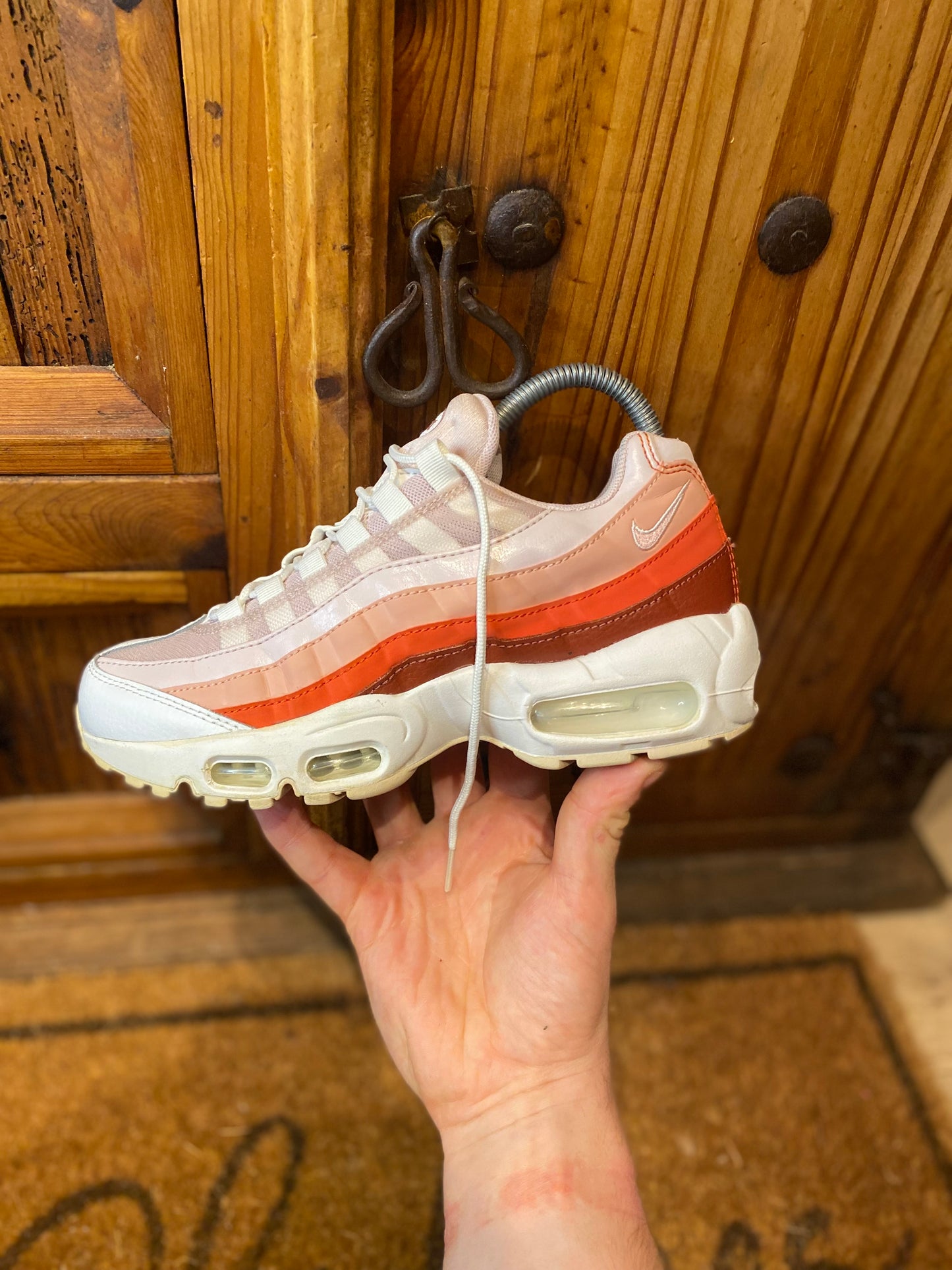 NIKE AIR MAX 95 ‘ROSE CORAL’ - UK 4