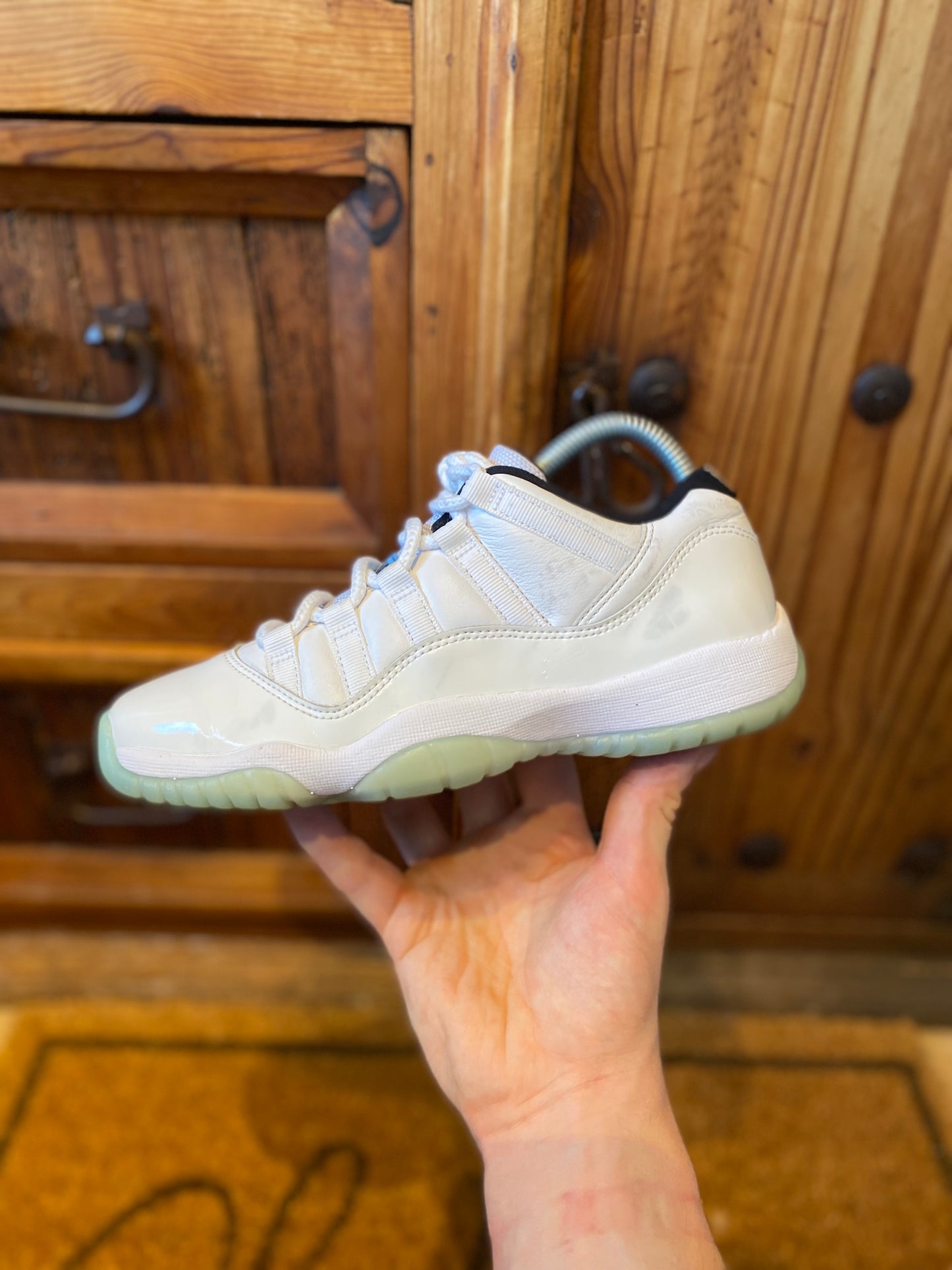 JORDAN 11 LOW ‘LEGEND BLUE’ - UK 5