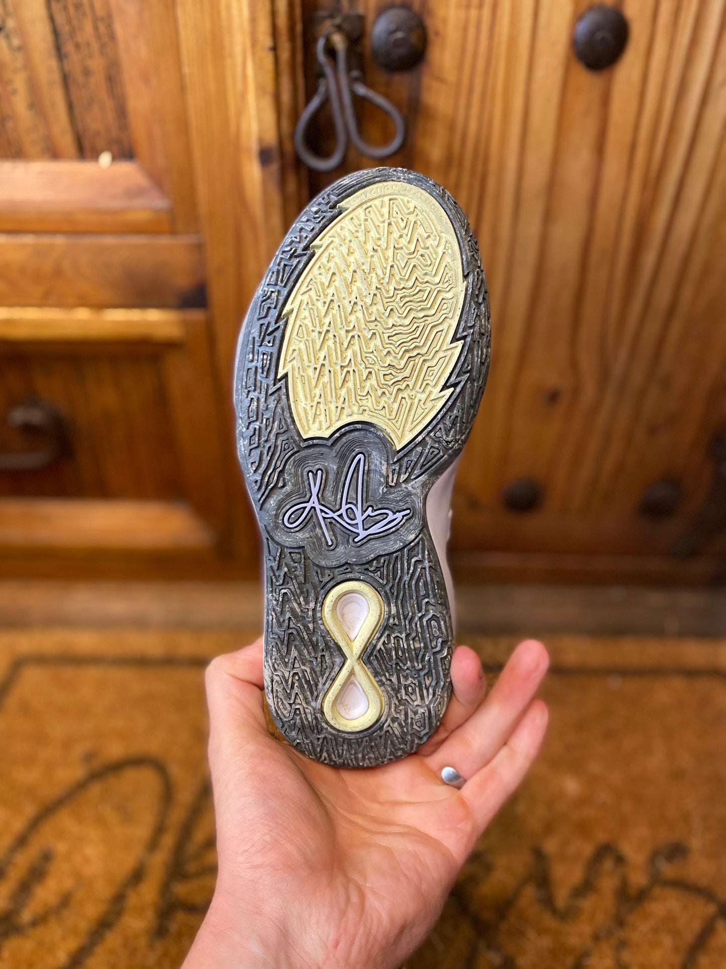 NIKE KYRIE INFINITY ‘SMOKE AND MIRRORS’ - UK 5