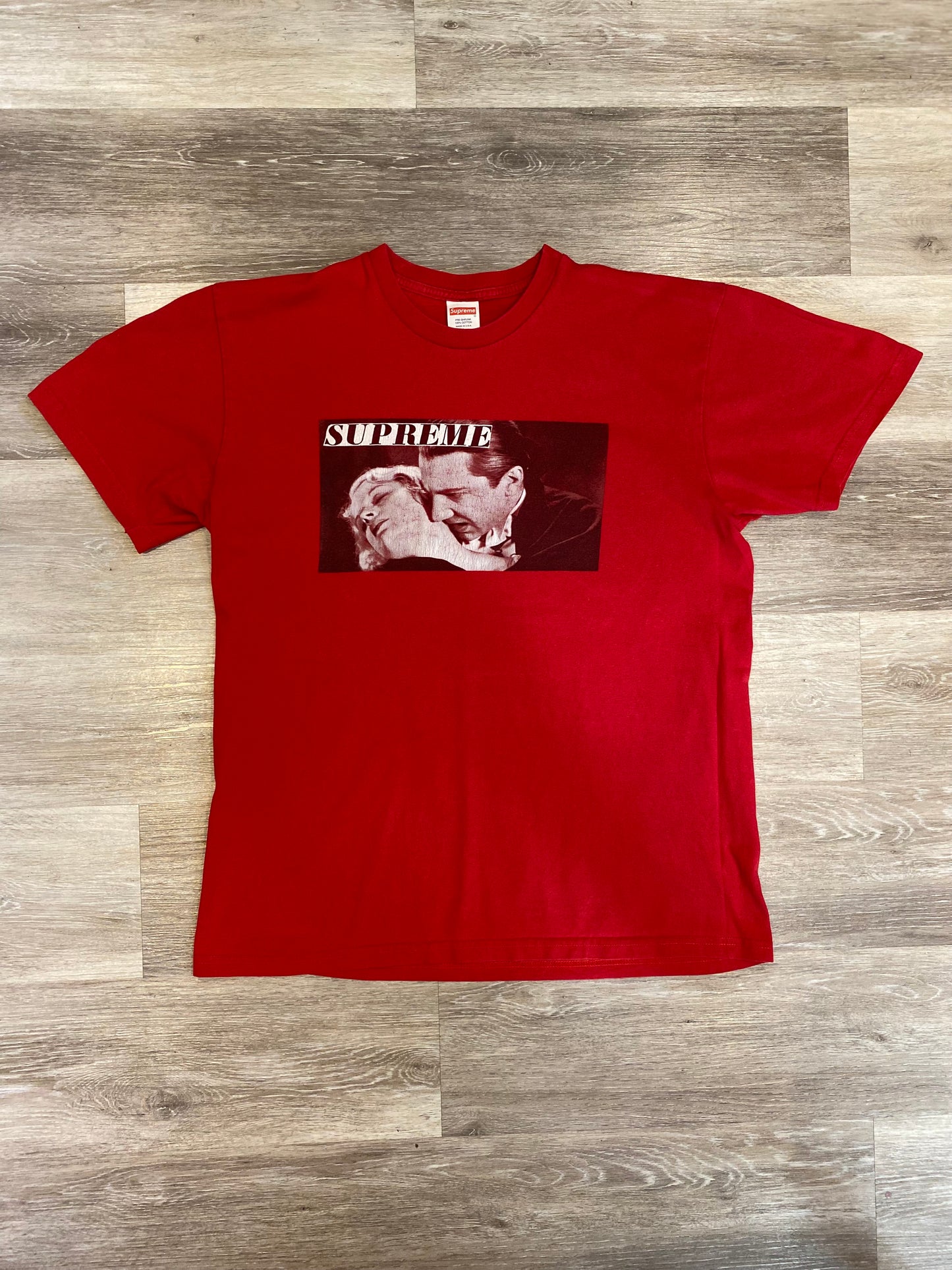 SUPREME ‘BELA LUGOSI’ T-SHIRT - L