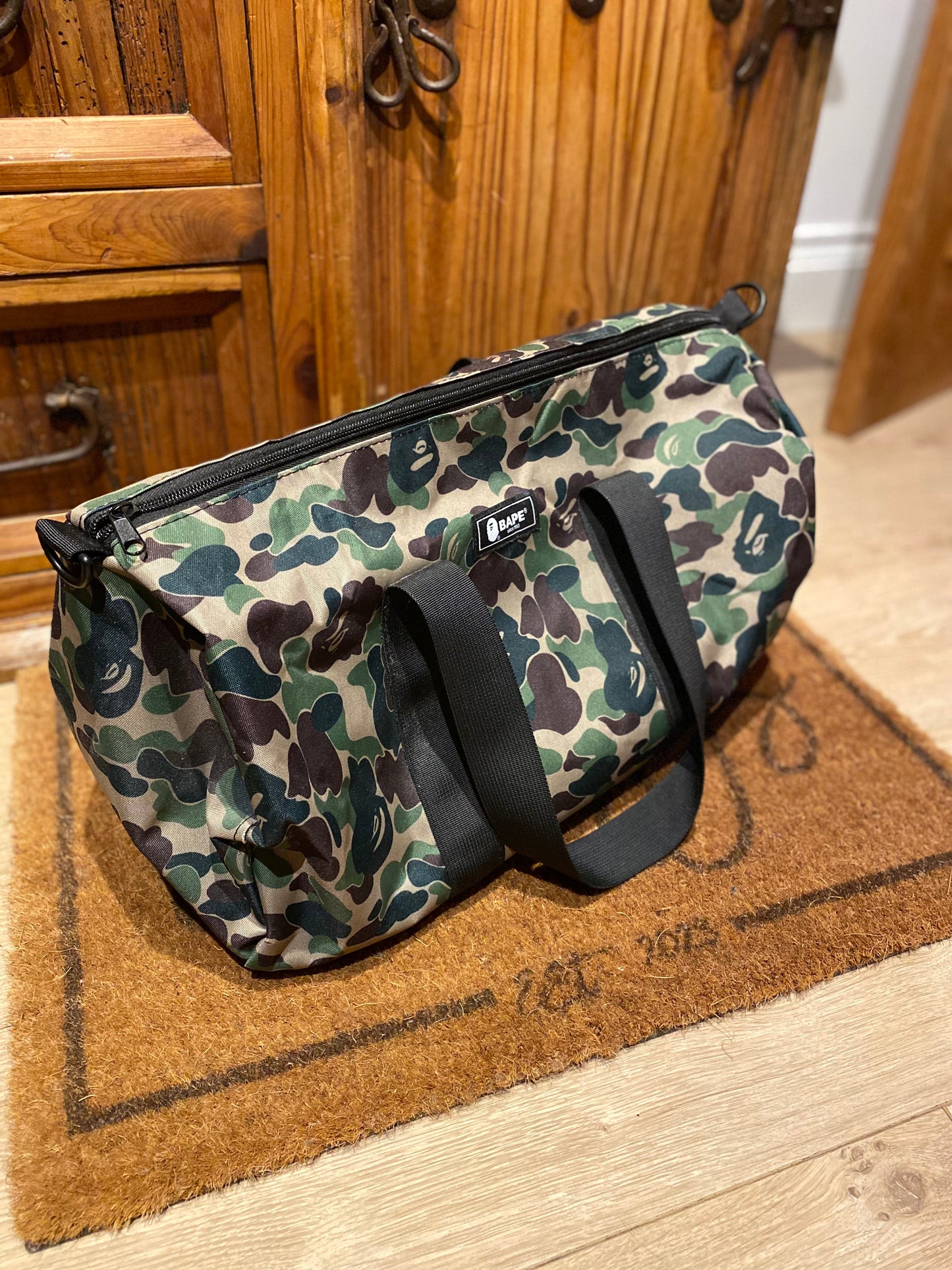 A BATHING APE BAPE GREEN CAMO DUFFLE BAG - NEW