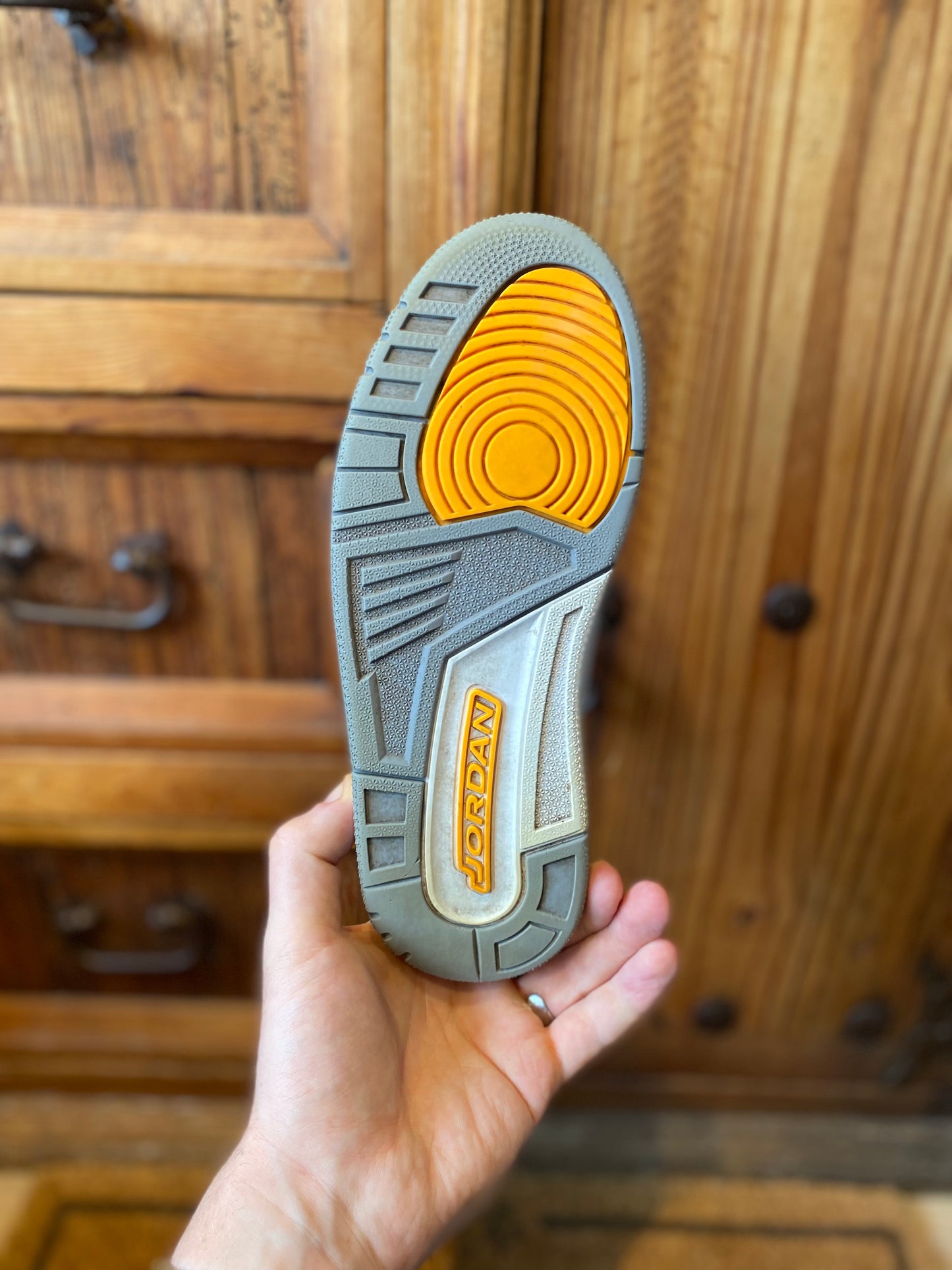 JORDAN 3 ‘LASER ORANGE’ - UK 5