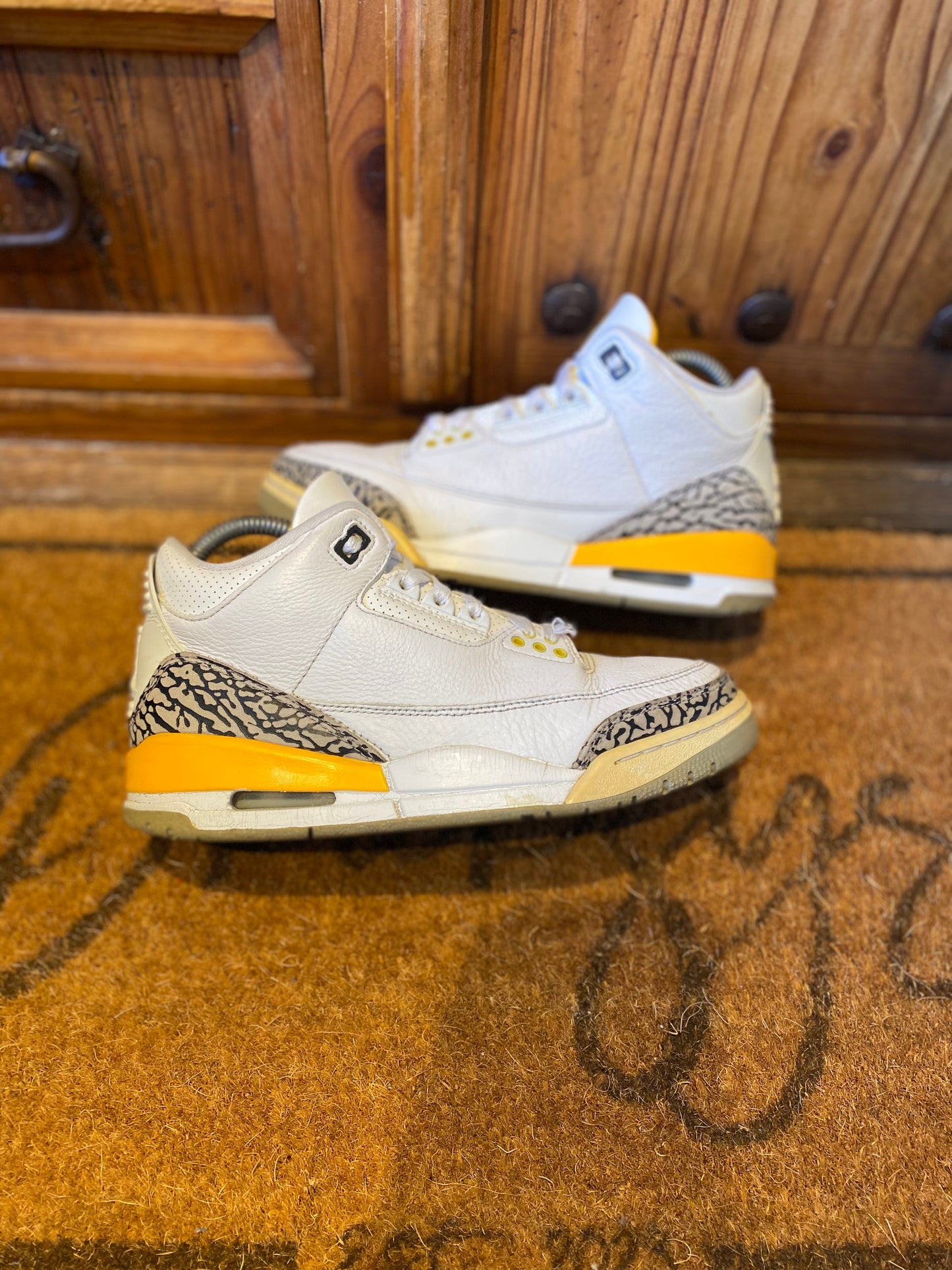 JORDAN 3 ‘LASER ORANGE’ - UK 5