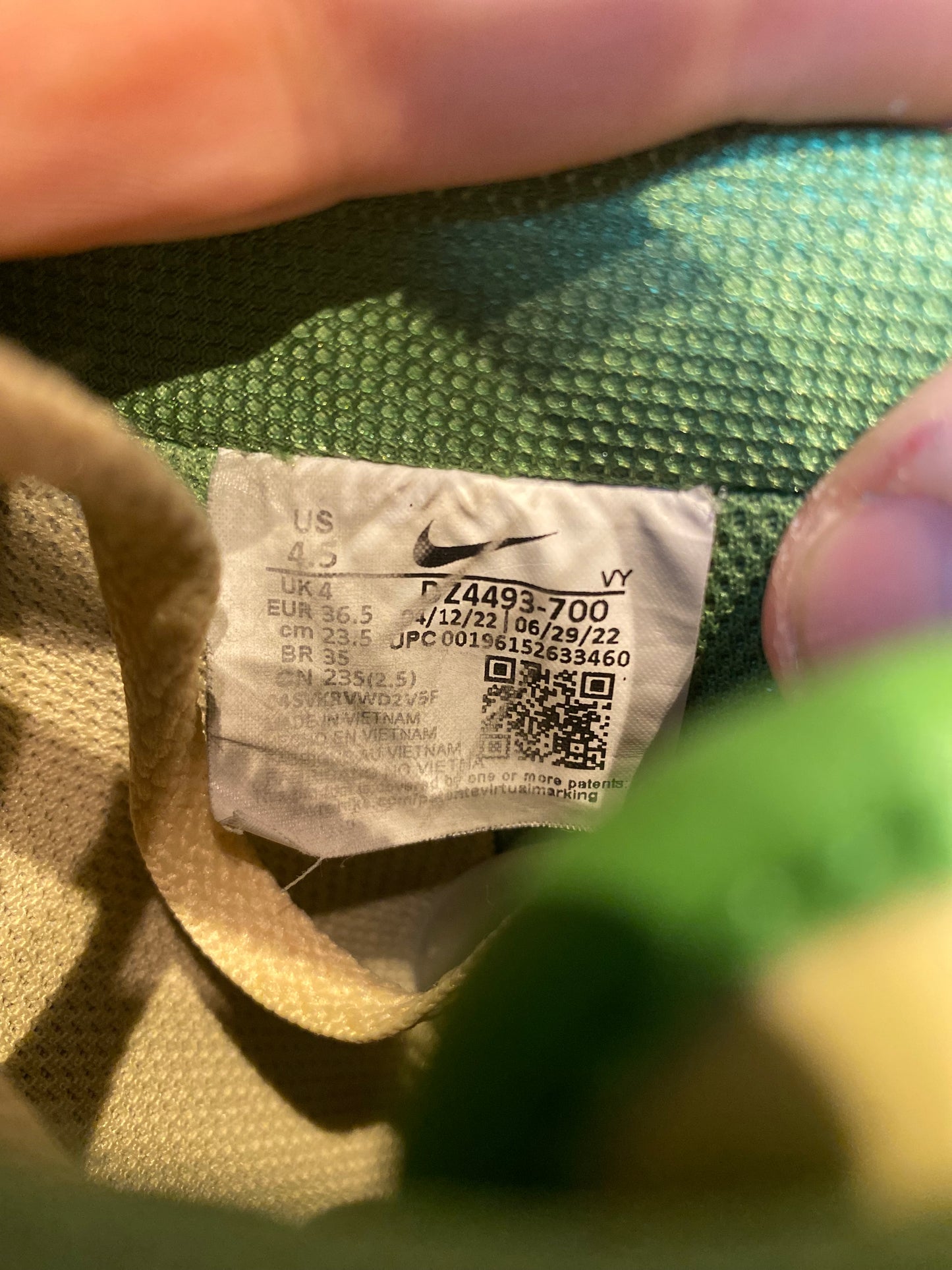 NIKE AIR FORCE 1 ‘CHILLI PEPPER’ - UK 4