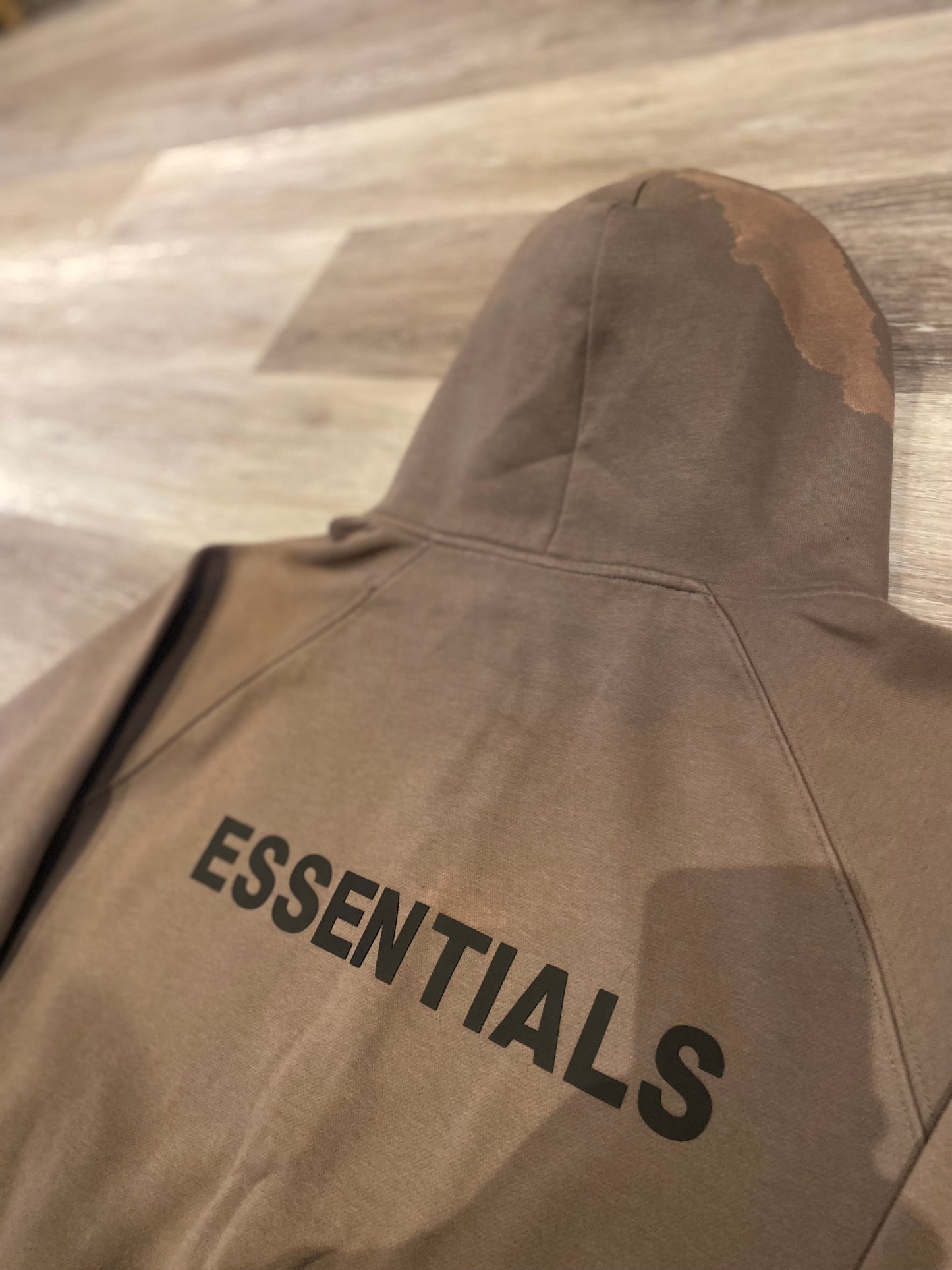 ESSENTIALS ZIP UP HOODIE - M