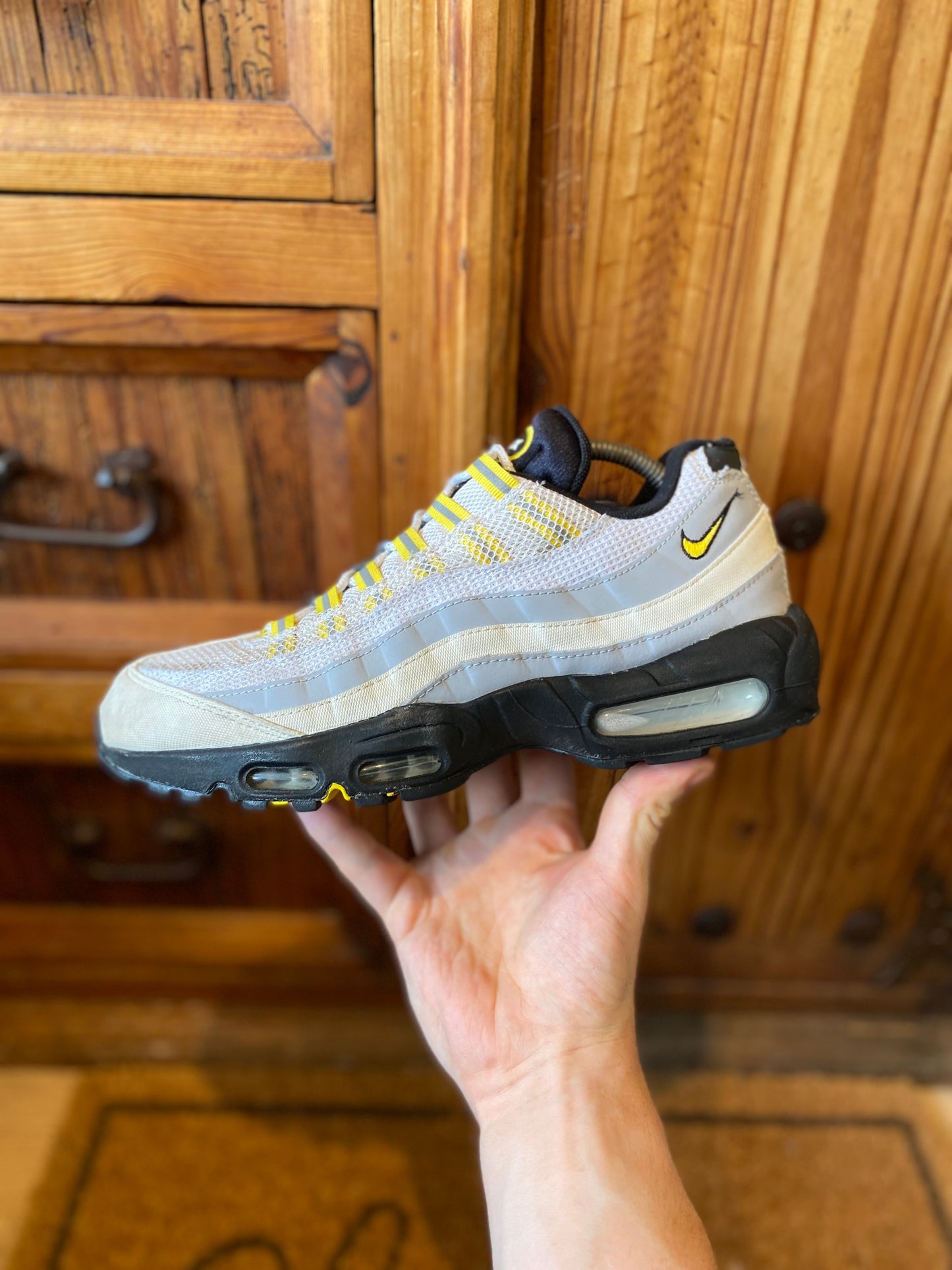 NIKE AIR MAX 95 ‘WOLF GREY TOUR YELLOW’ - UK 9