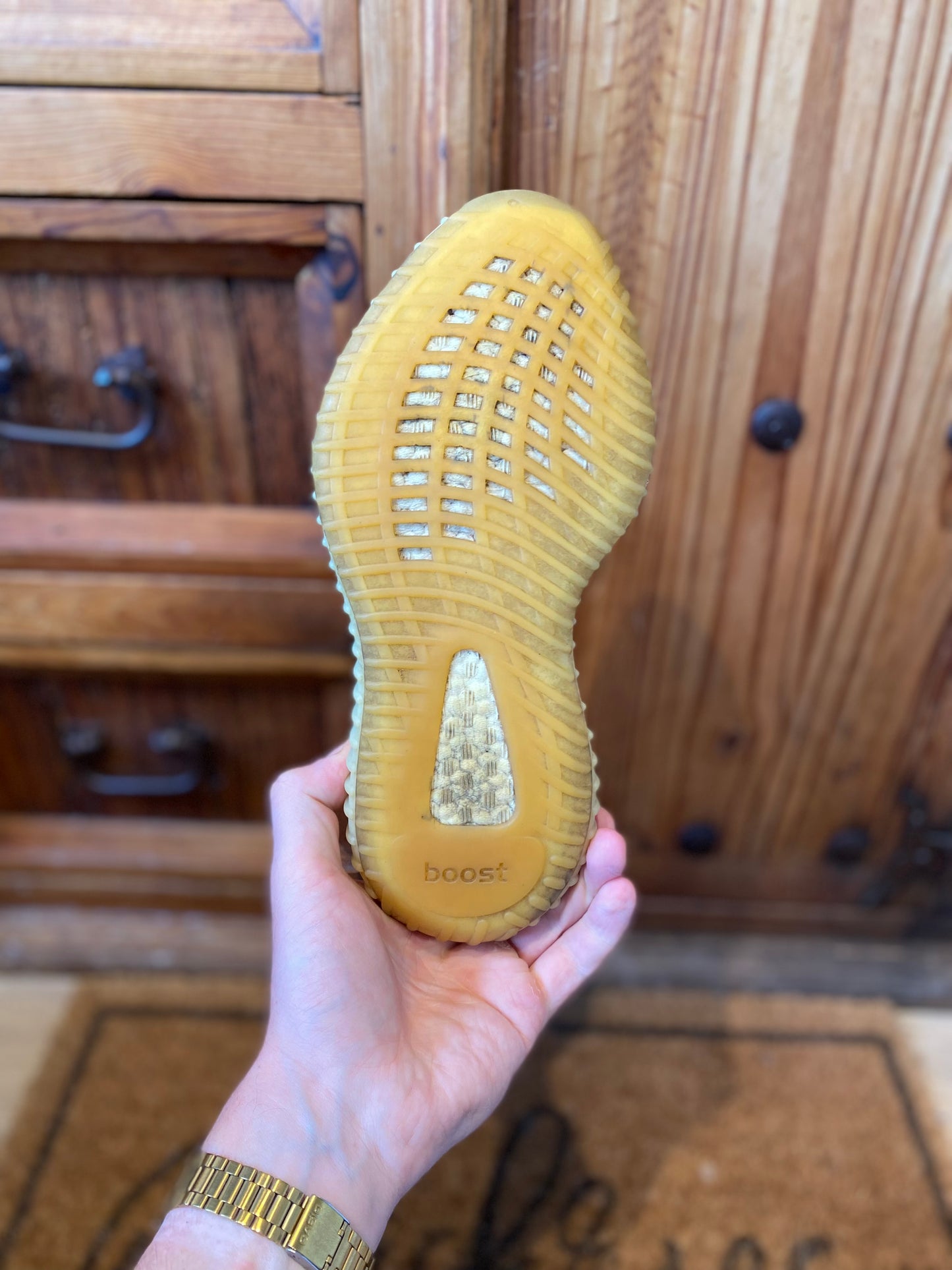 YEEZY BOOST 350 V2 ‘CARBON’ - UK 5.5