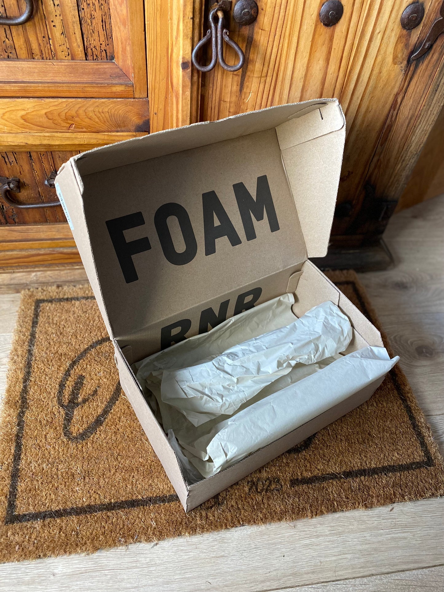 YEEZY FOAMRUNNER ‘SULFUR’ - UK 6